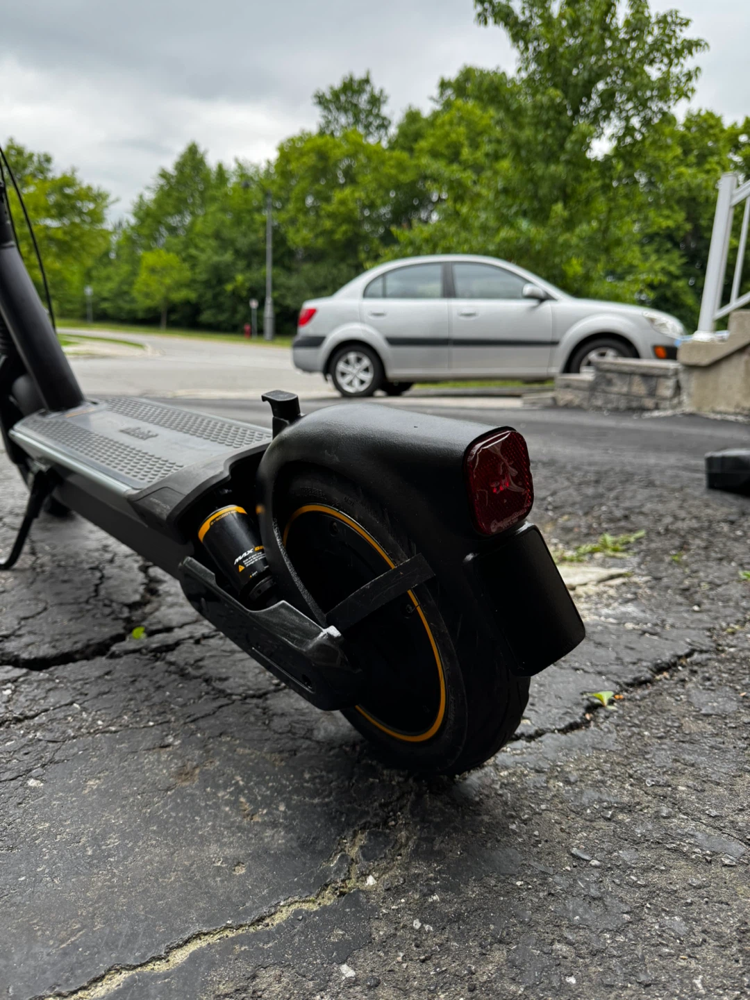 Segway Ninebot SE Electric Scooter - photo 5