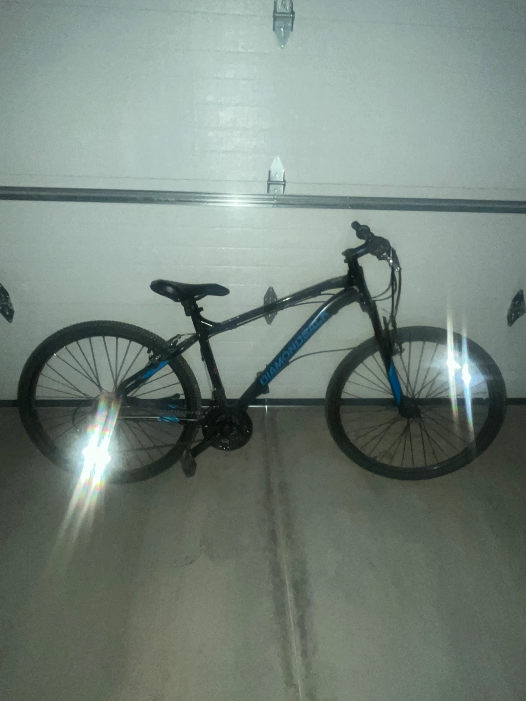 Diamondback Mountain Bike - photo 2
