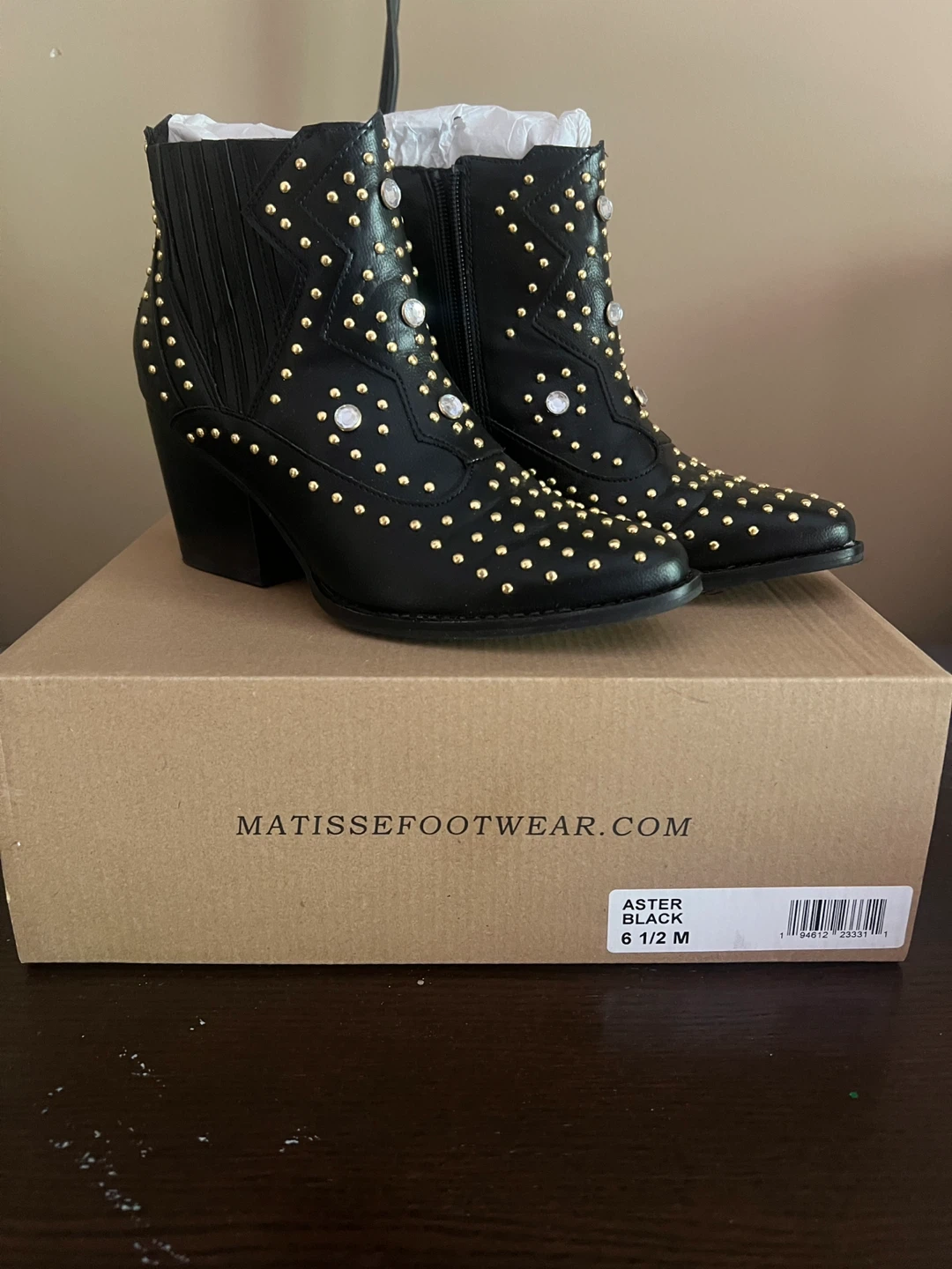 Matisse Footwear Studded Western Boots