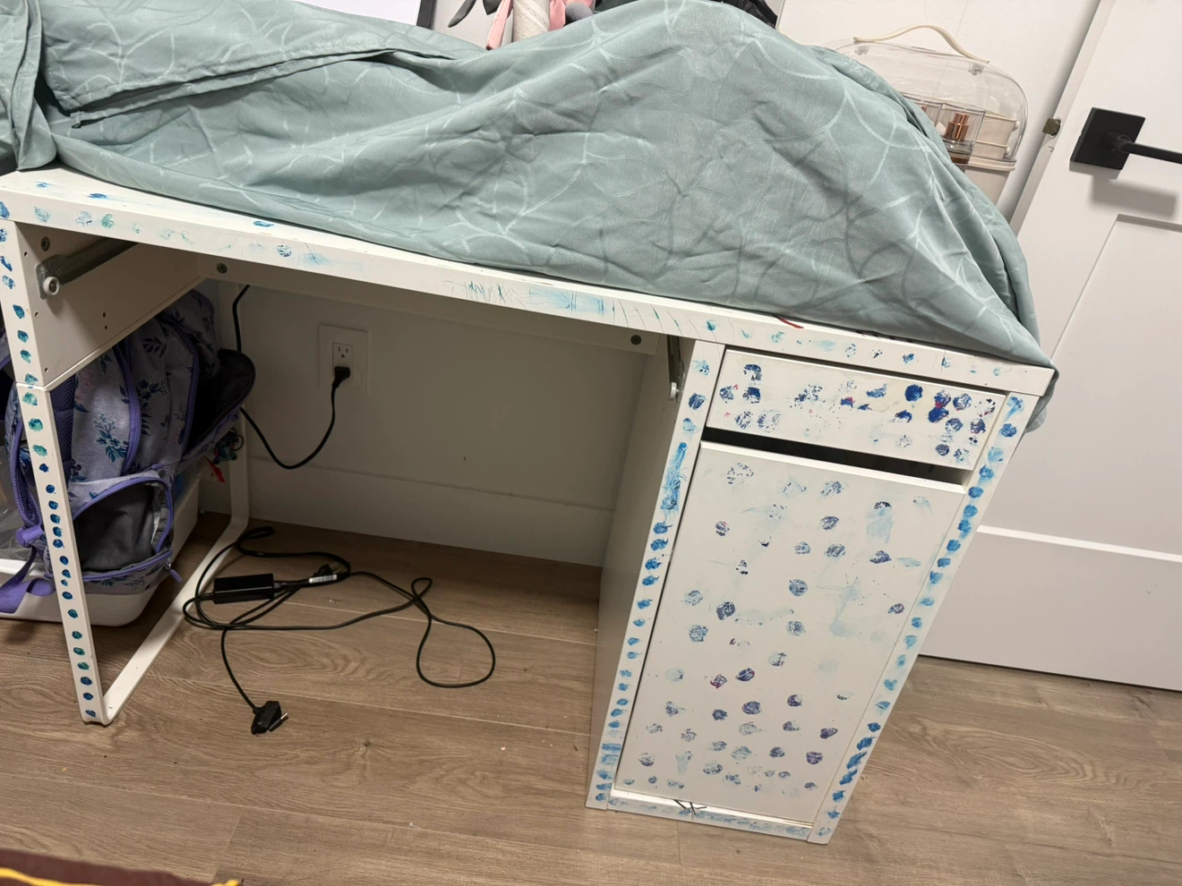 Furniture - photo 2