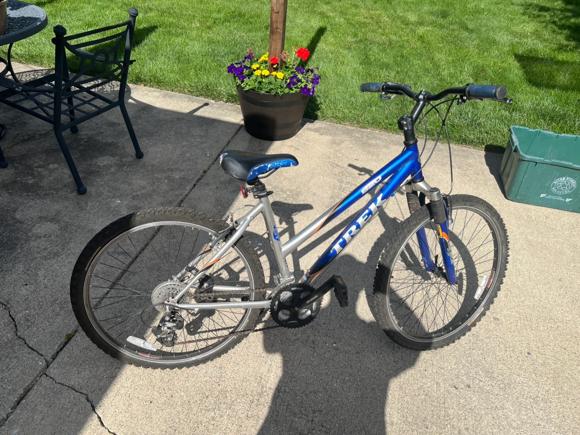 Trek 820 ST women’s bike