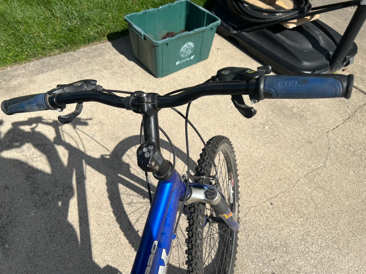 Trek 820 ST women’s bike - photo 2