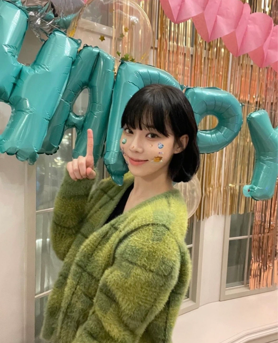 Aespa Winter Green Cardigan - photo 2