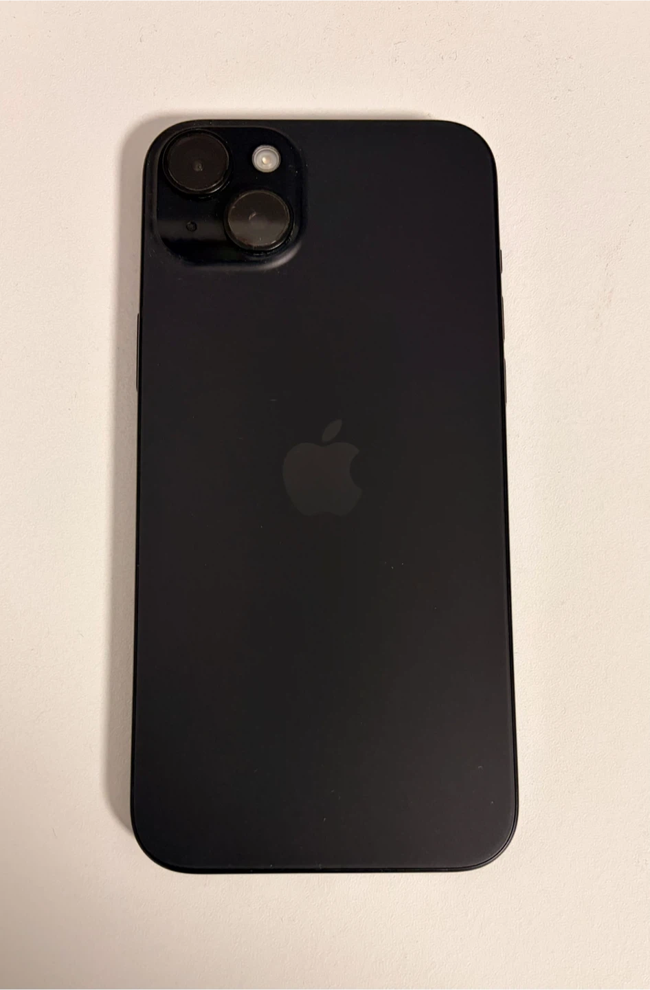 iPhone 15 Plus 128Go Déverrouillé + Accessoires – Excellent État - photo 4