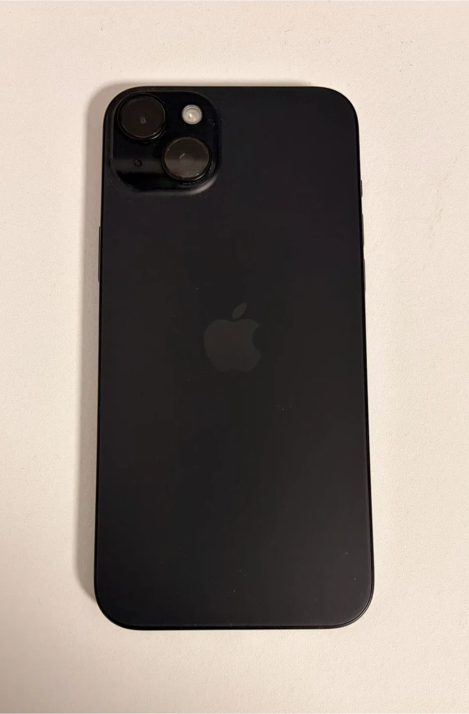 iPhone 15 Plus 128Go Déverrouillé + Accessoires – Excellent État - photo 4