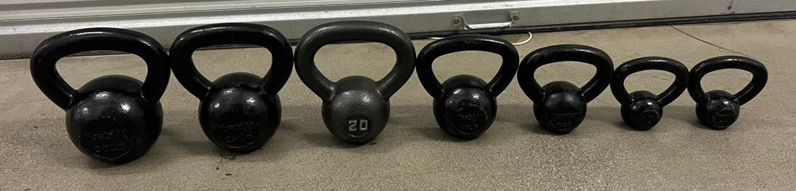 Lot of 7 Kettlebells