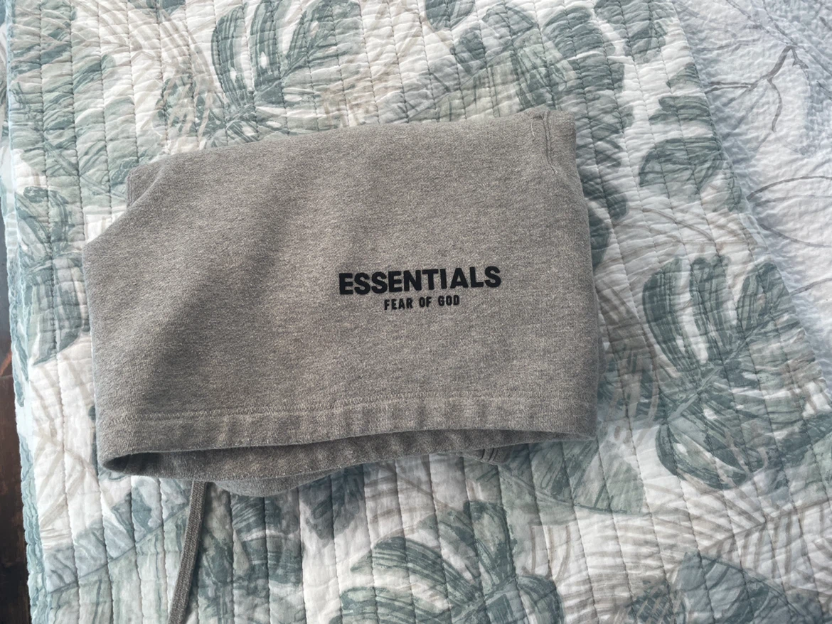 ESSENTIALS Fear of God Grey Sweat Shorts - photo 2