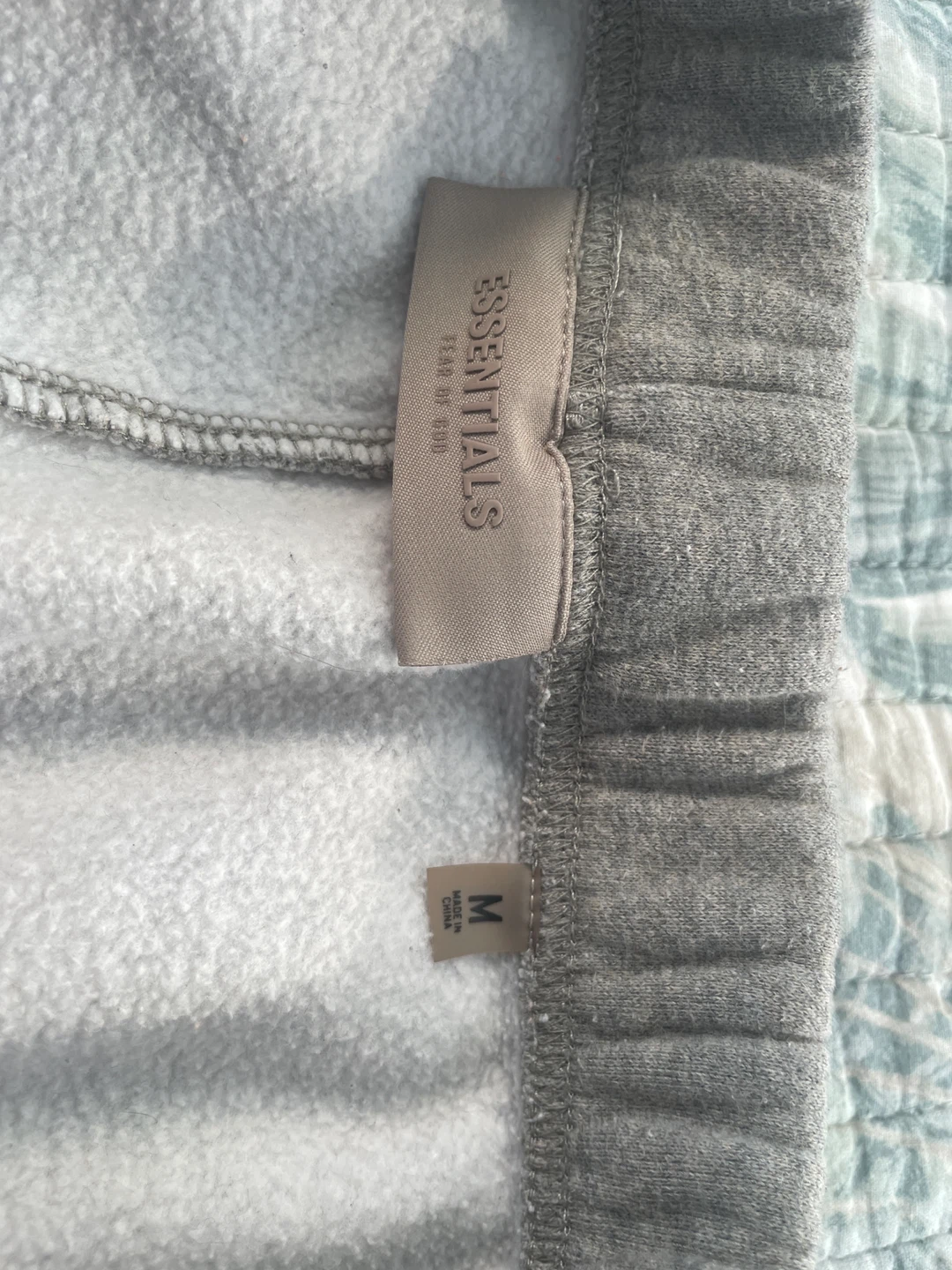 ESSENTIALS Fear of God Grey Sweat Shorts - photo 3