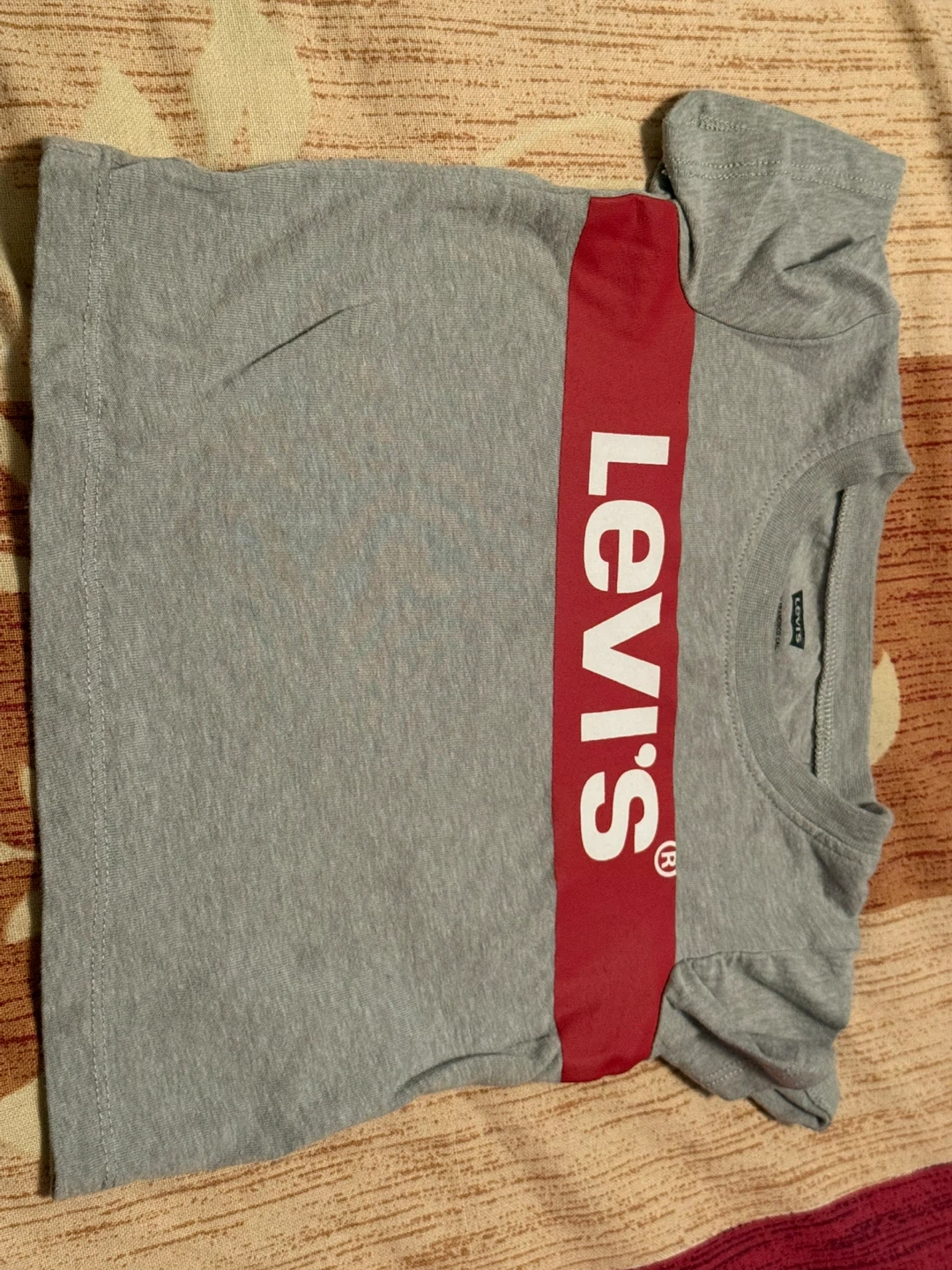 Levi's Grey T-Shirt - Size 18M