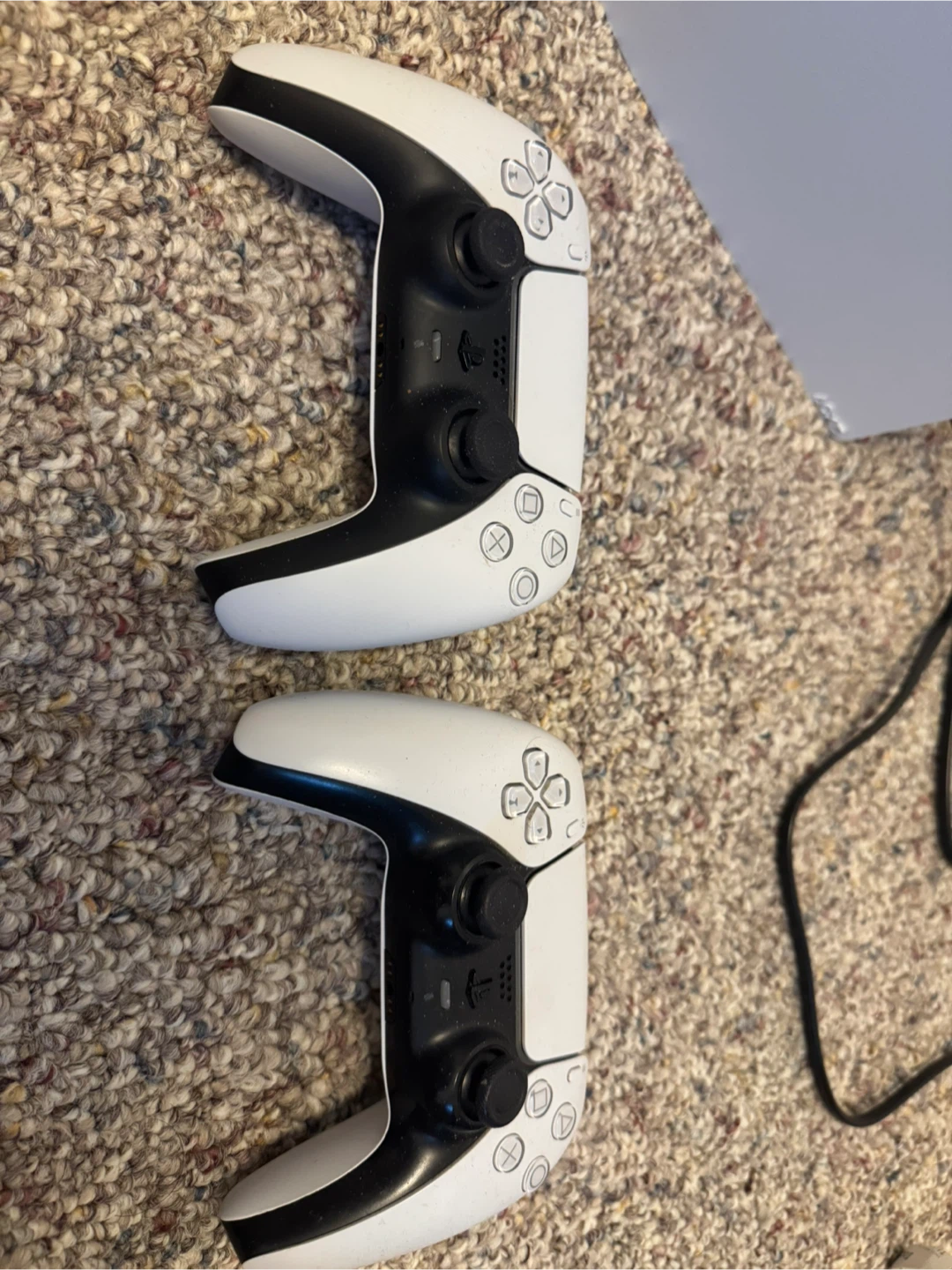 PlayStation 5, 2 controllers, box included - photo 4