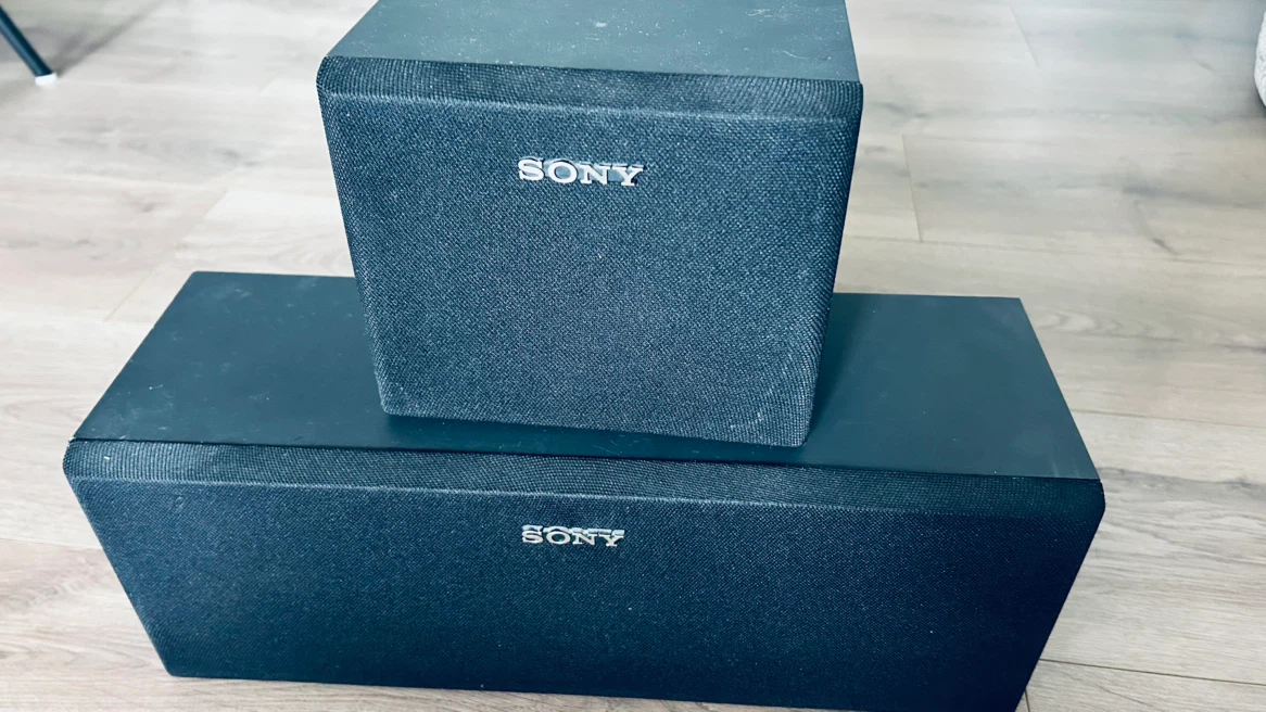 Sony Center Speaker + Surround Speaker with Speaker Wire