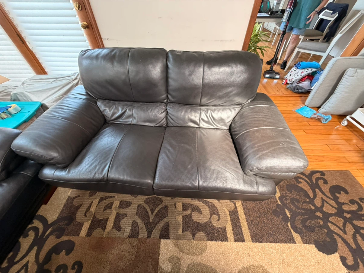 Black Leather Sofa and Loveseat - photo 3