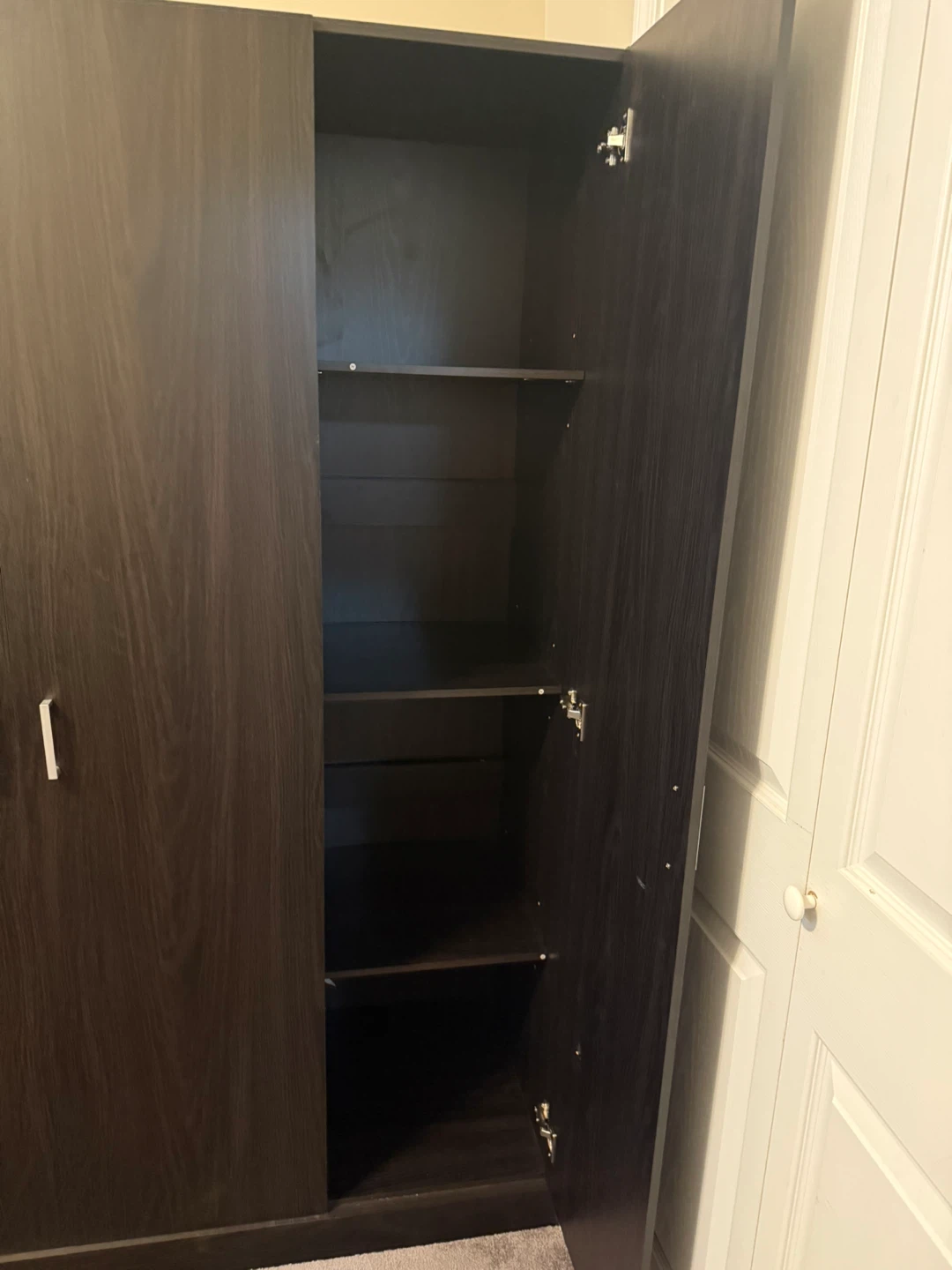 Dark Wood Wardrobe with 3 Doors - photo 3