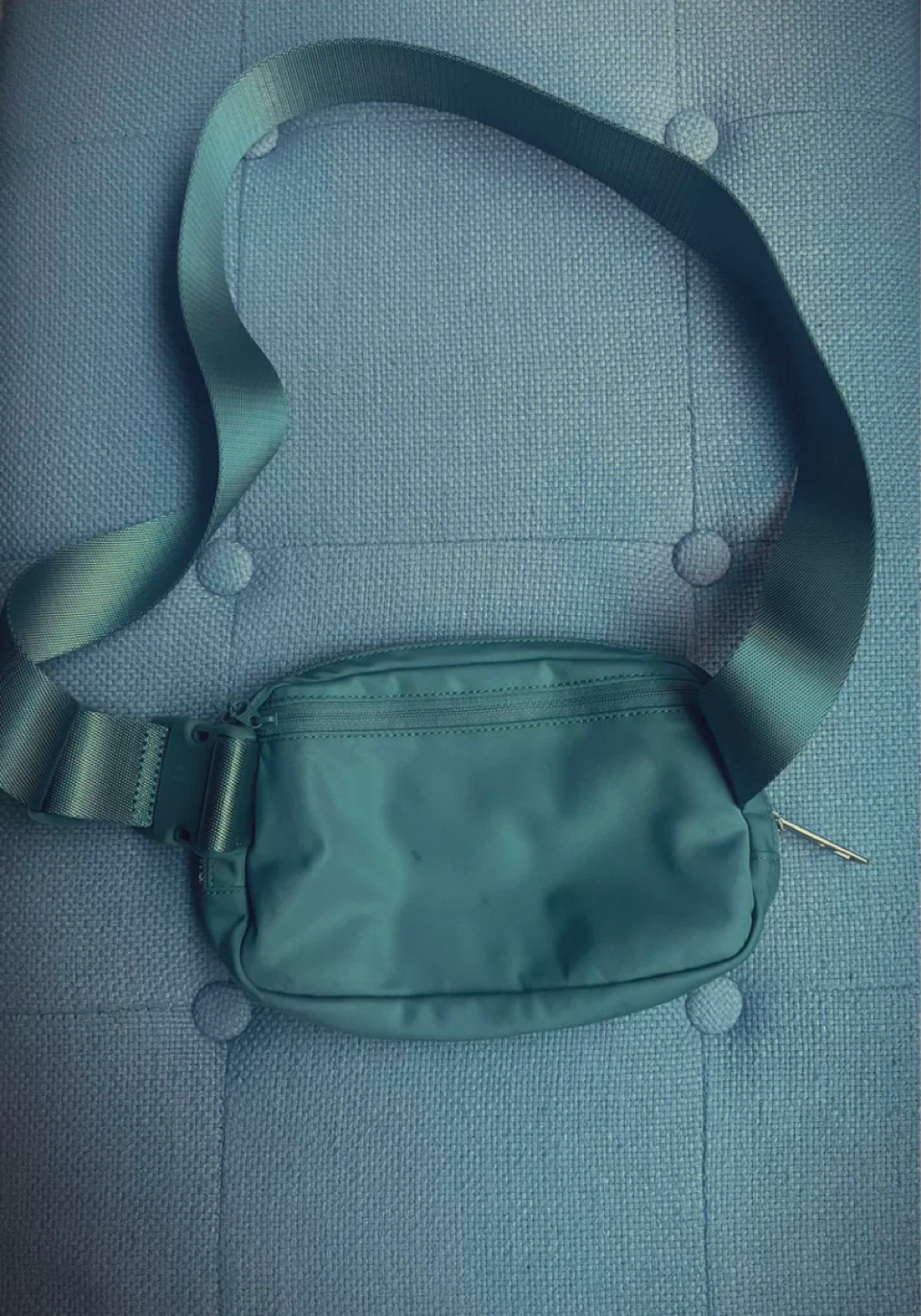Lululemon Everywhere Belt Bag - photo 2