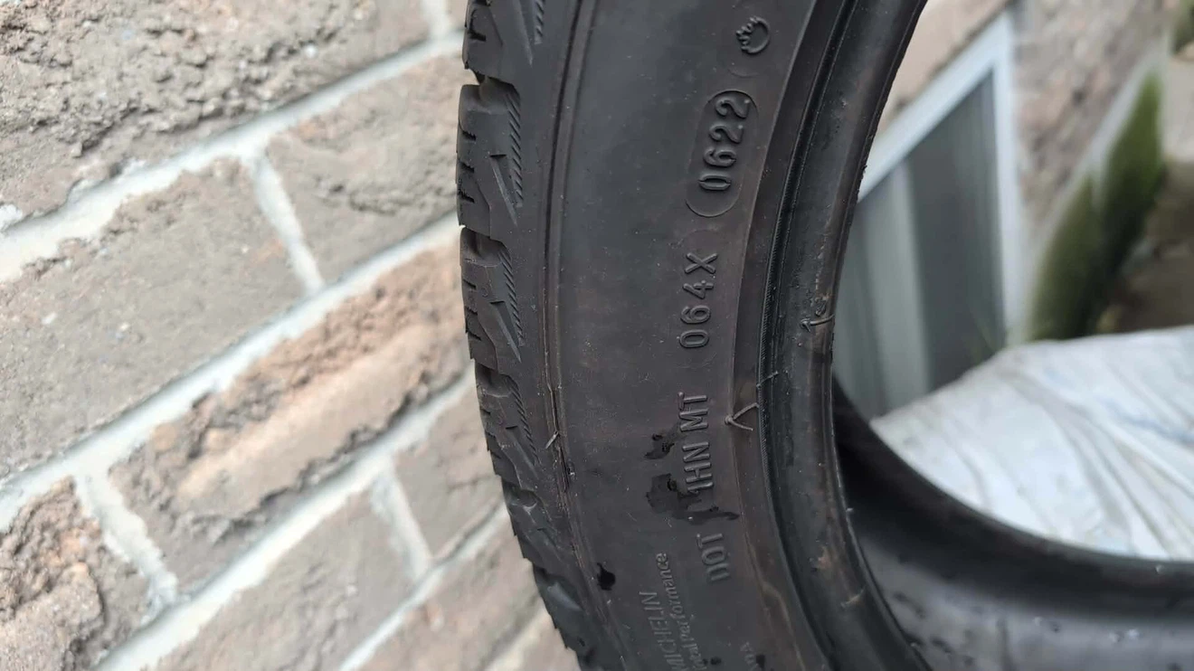 Michelin X-Ice Snow Winter Tire Staggered Mercedes C300 - photo 2
