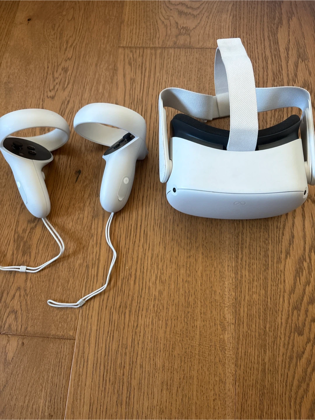 Meta Quest 2 VR Headset Console - photo 2