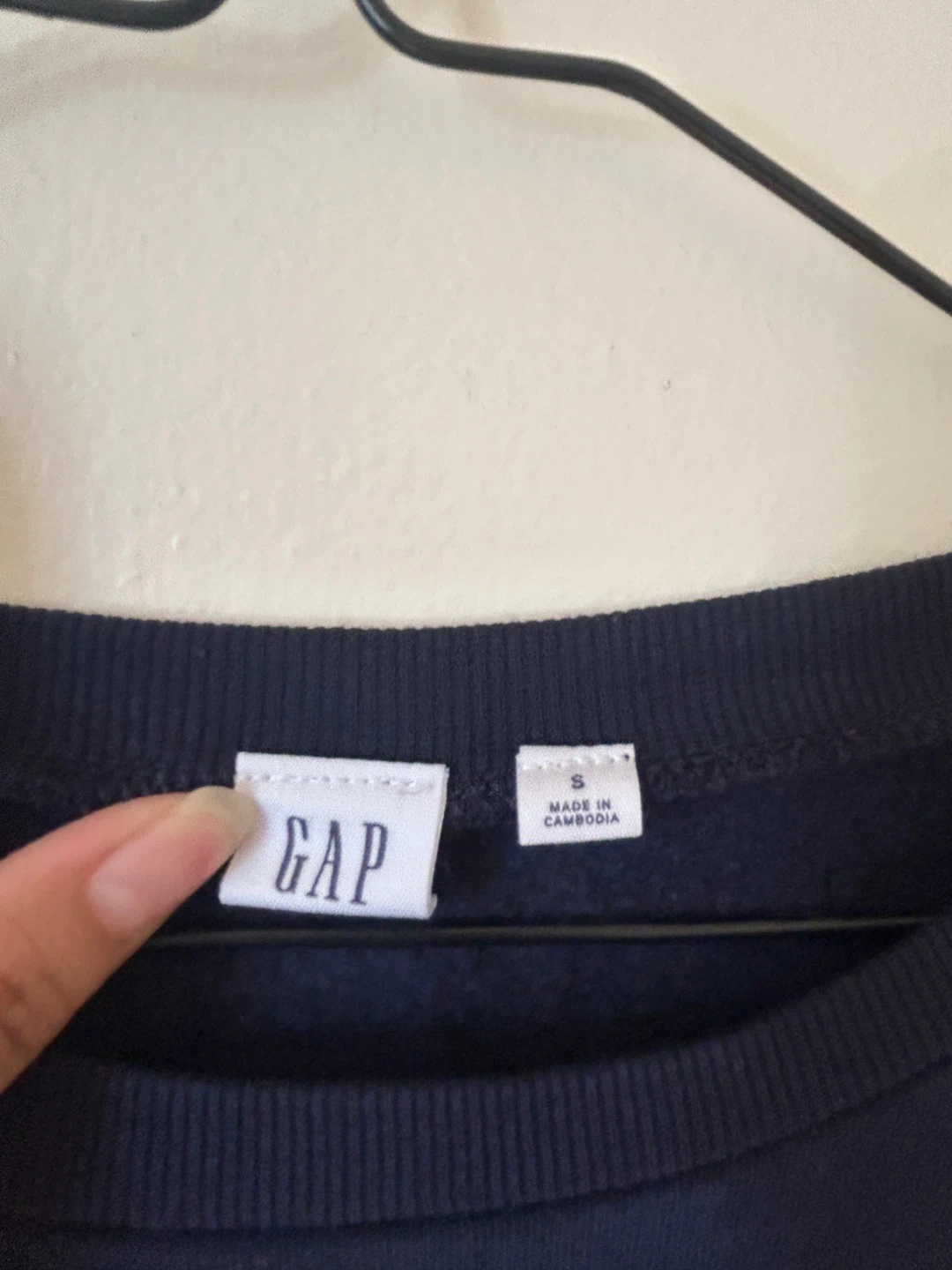 GAP Navy Blue Crewneck Sweatshirt - photo 2