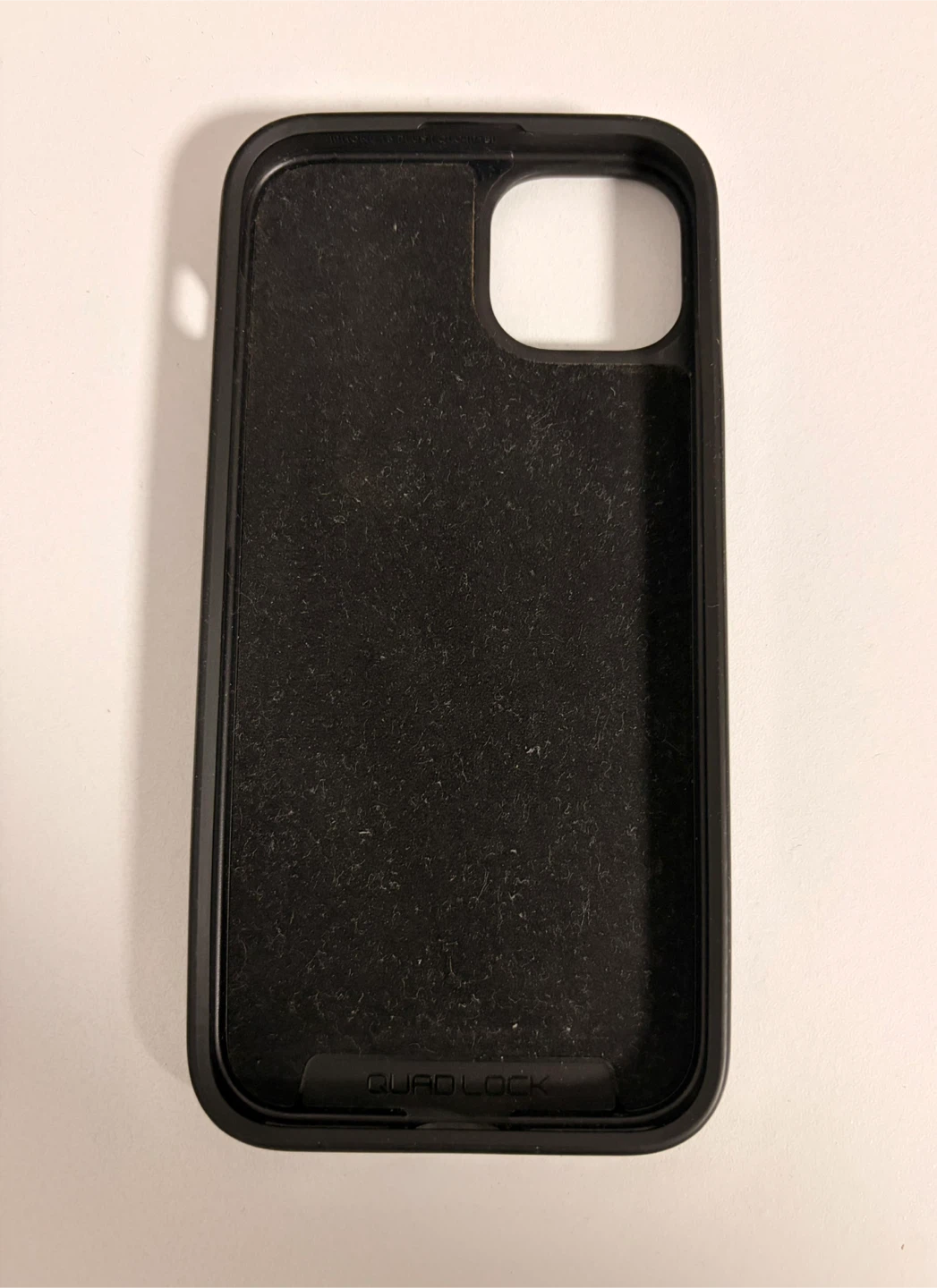 Coque Quad Lock MAG pour iPhone 15 Plus – Excellente condition - photo 2