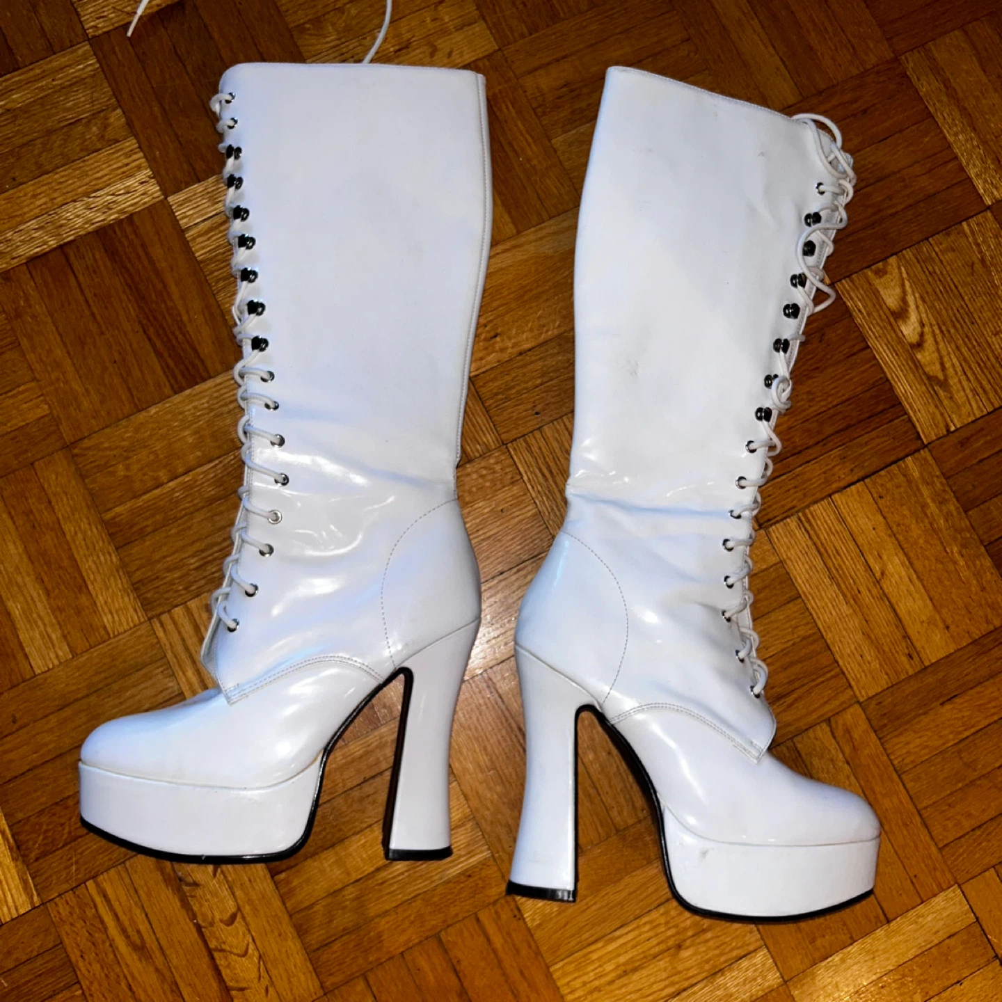Jante White Lace-Up Platform High Heel Boots - photo 3