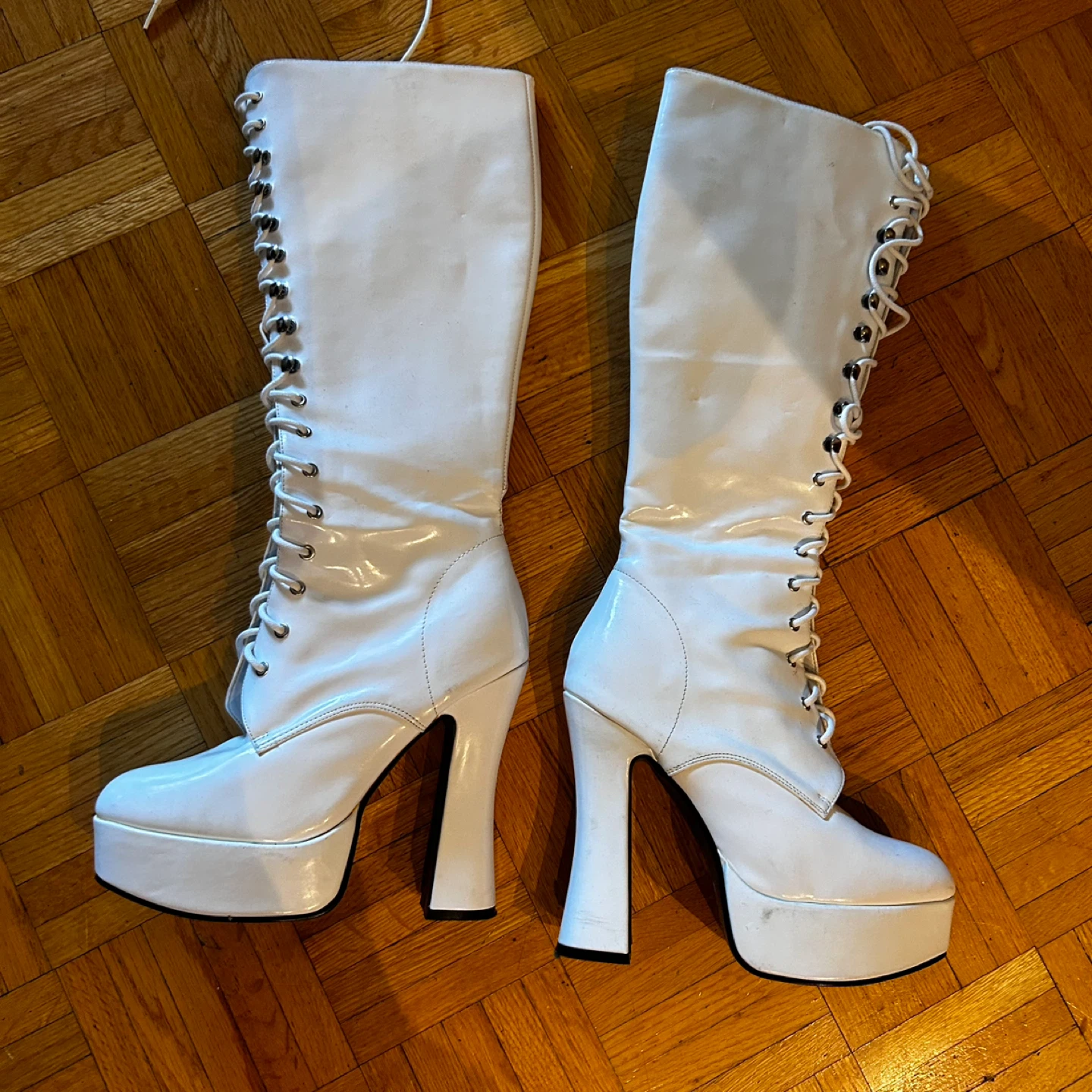 Jante White Lace-Up Platform High Heel Boots - photo 2