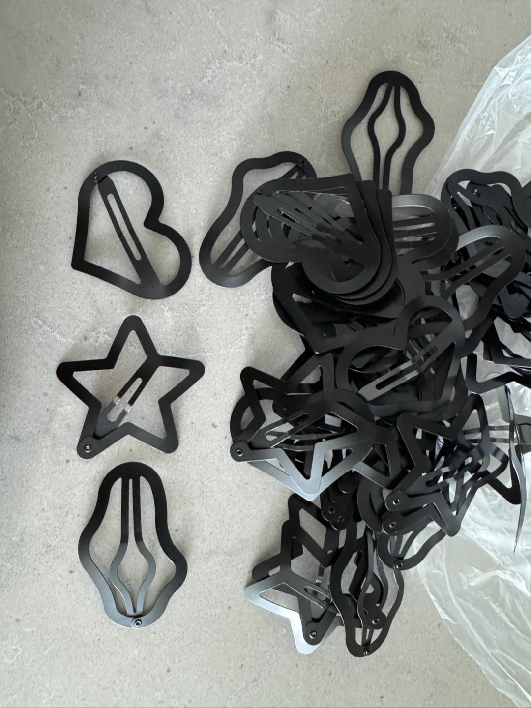 Bulk Assorted Hollow Black Metal Snap Hair Clips