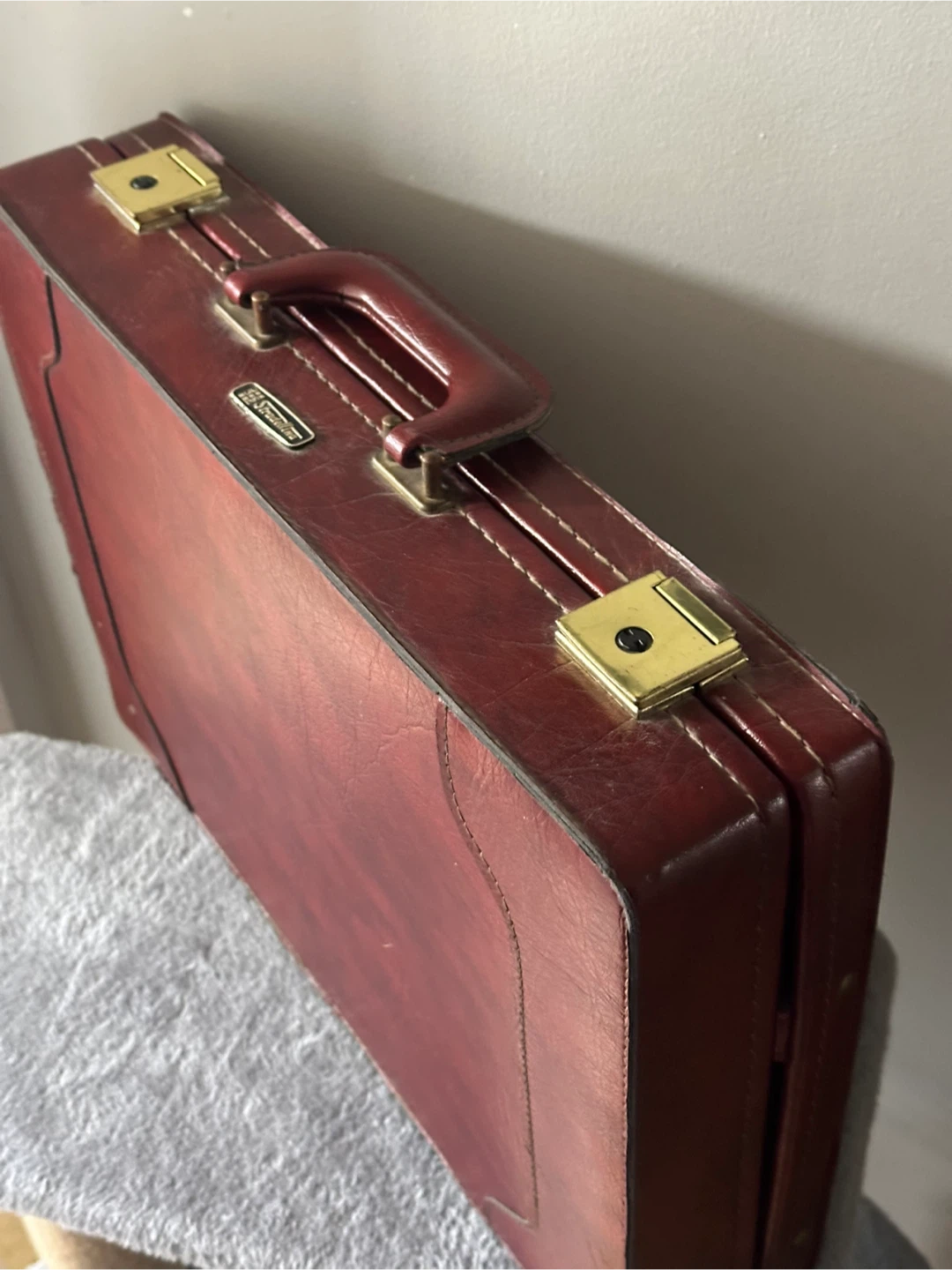 Vintage Stradellina leather suitcase - photo 5