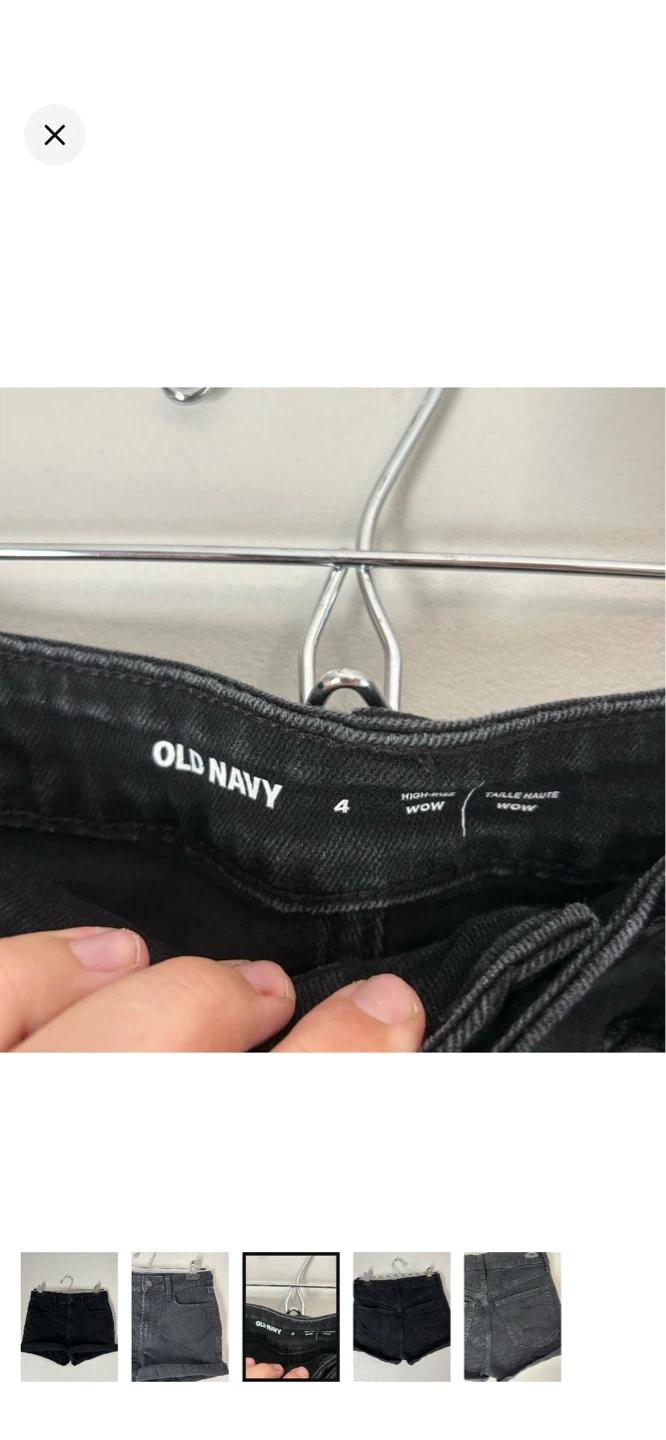 Old navy women’s 4 black denim shorts - photo 3