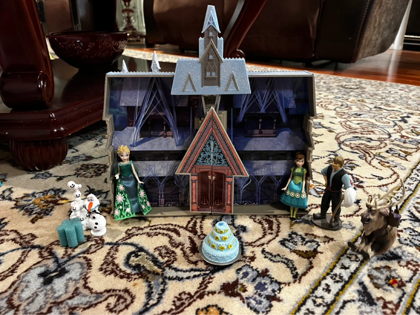 Disney Frozen Castle Playset with Figures
