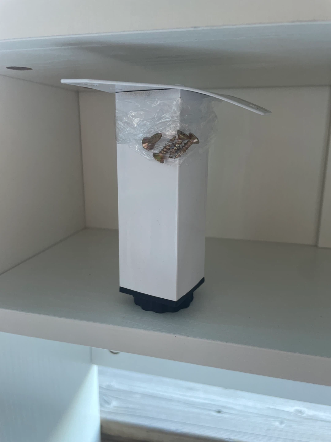 Free Standing Kitchen Pantry - photo 2
