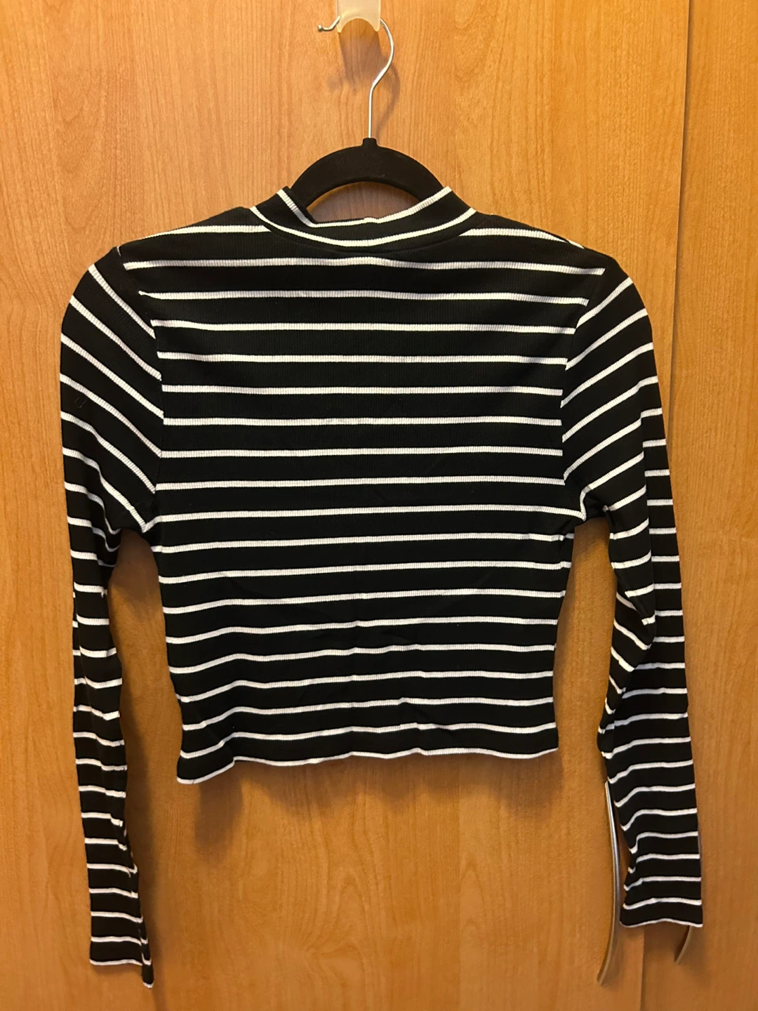 M - Striped Mock Neck Long Sleeve Top - photo 2