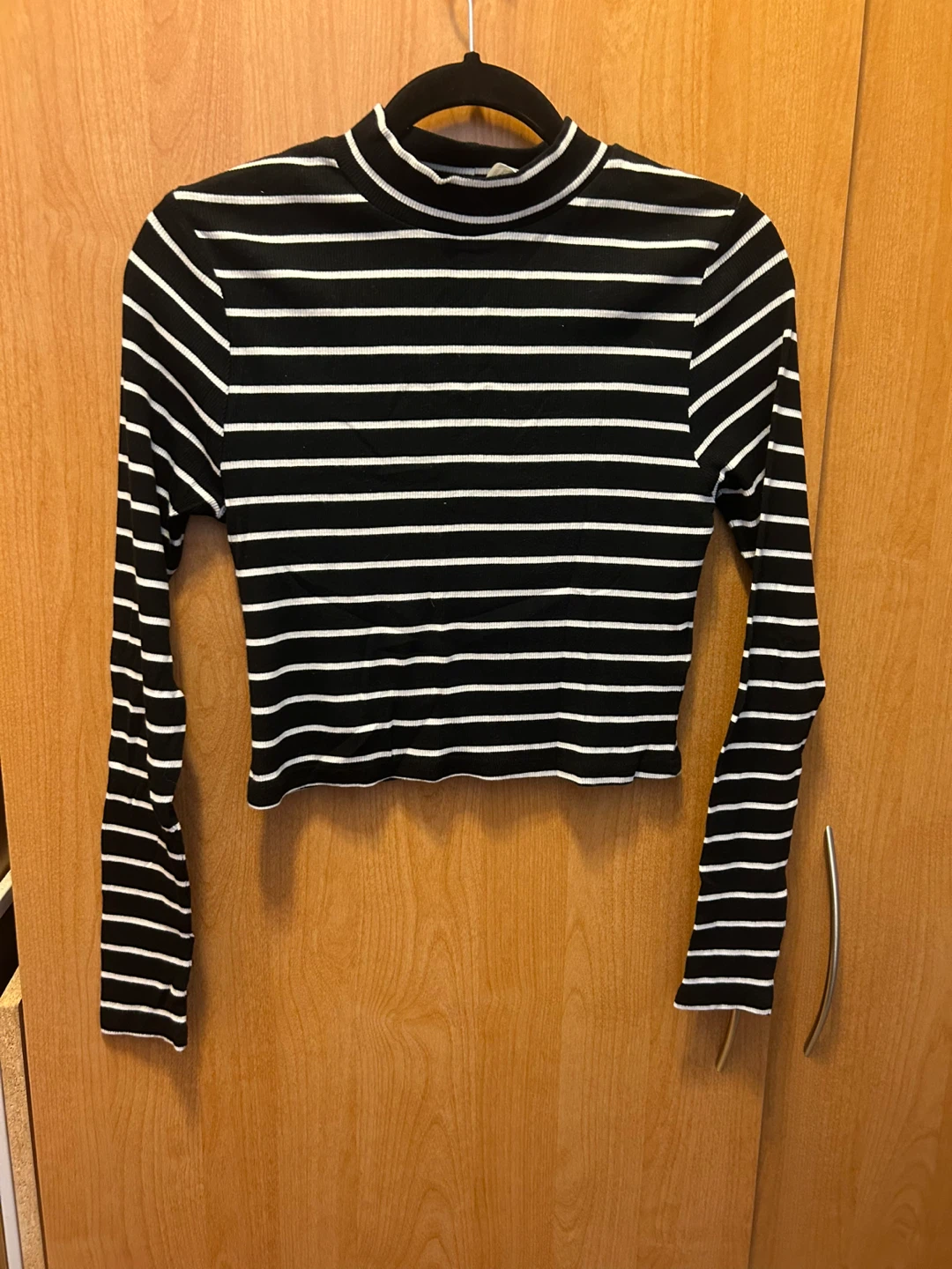 M - Striped Mock Neck Long Sleeve Top