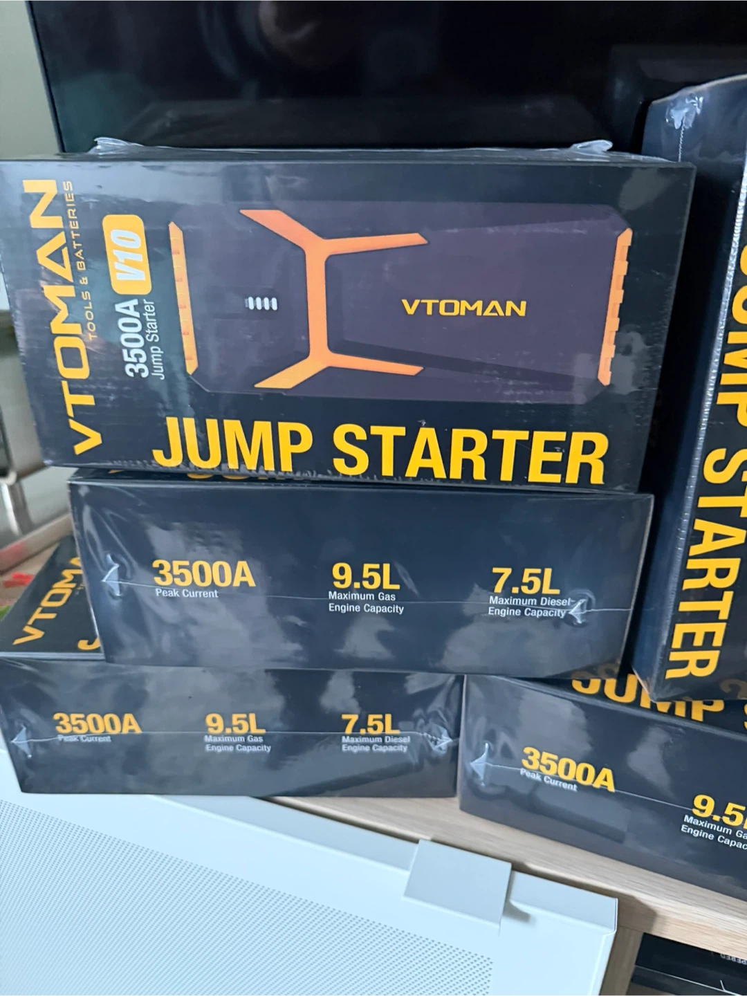 VTOMAN V10 3500A Jump Starter - photo 3