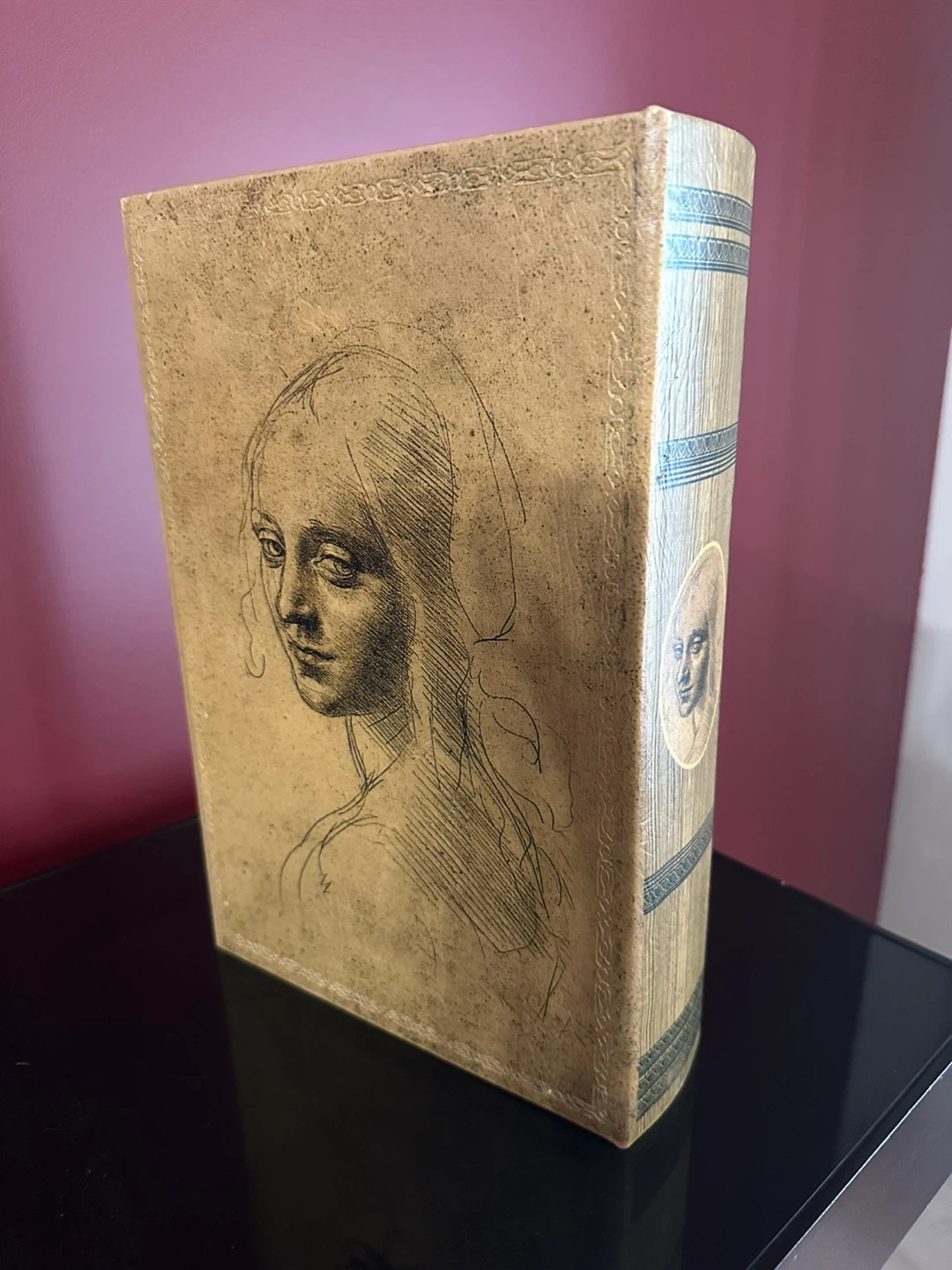 * A Secret Cart Book Boxes with Leonardo da Vinci Illustrations - photo 2