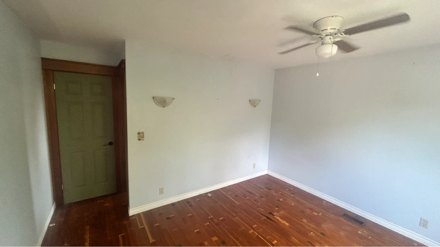 SUMMER STUDENT ROOM - Western Hill, St Catharines - photo 3
