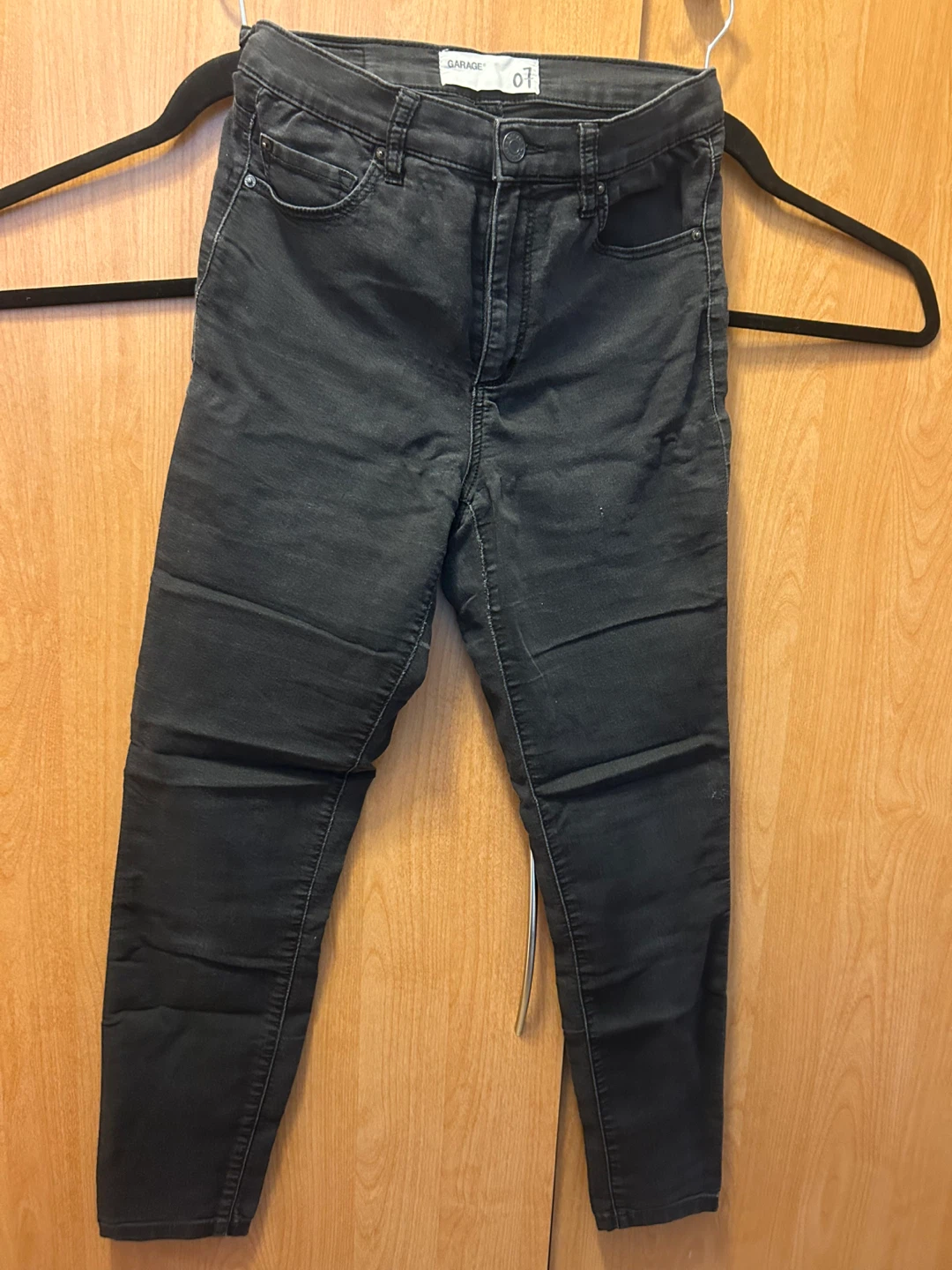 07 - Black Skinny Jeans