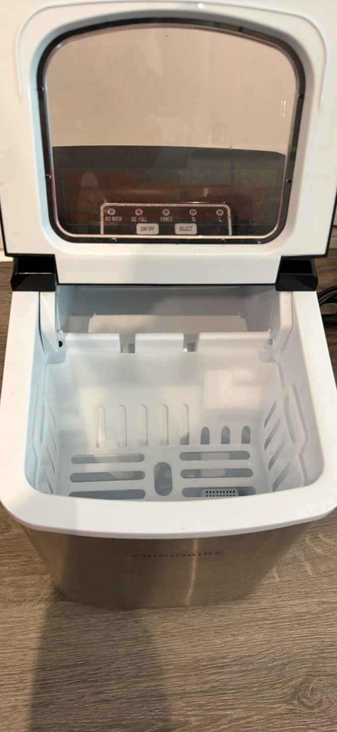 Frigidaire EFIC121-B-SS Ice Maker - photo 2