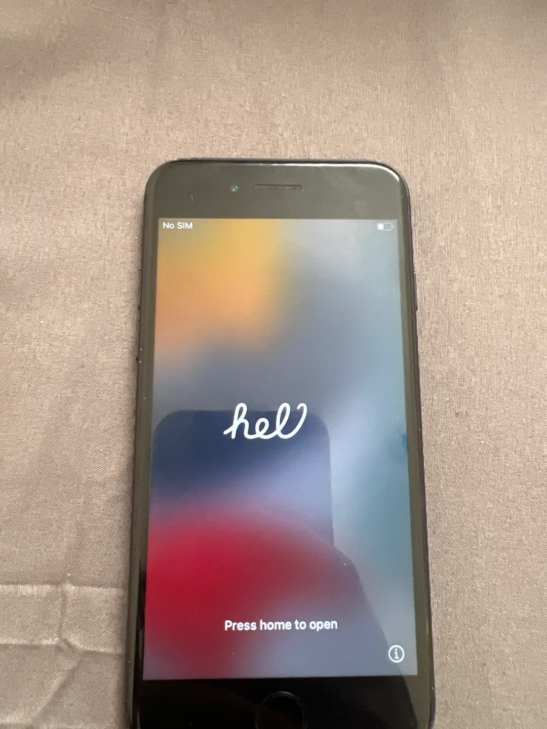 Apple iPhone 7 - Black
