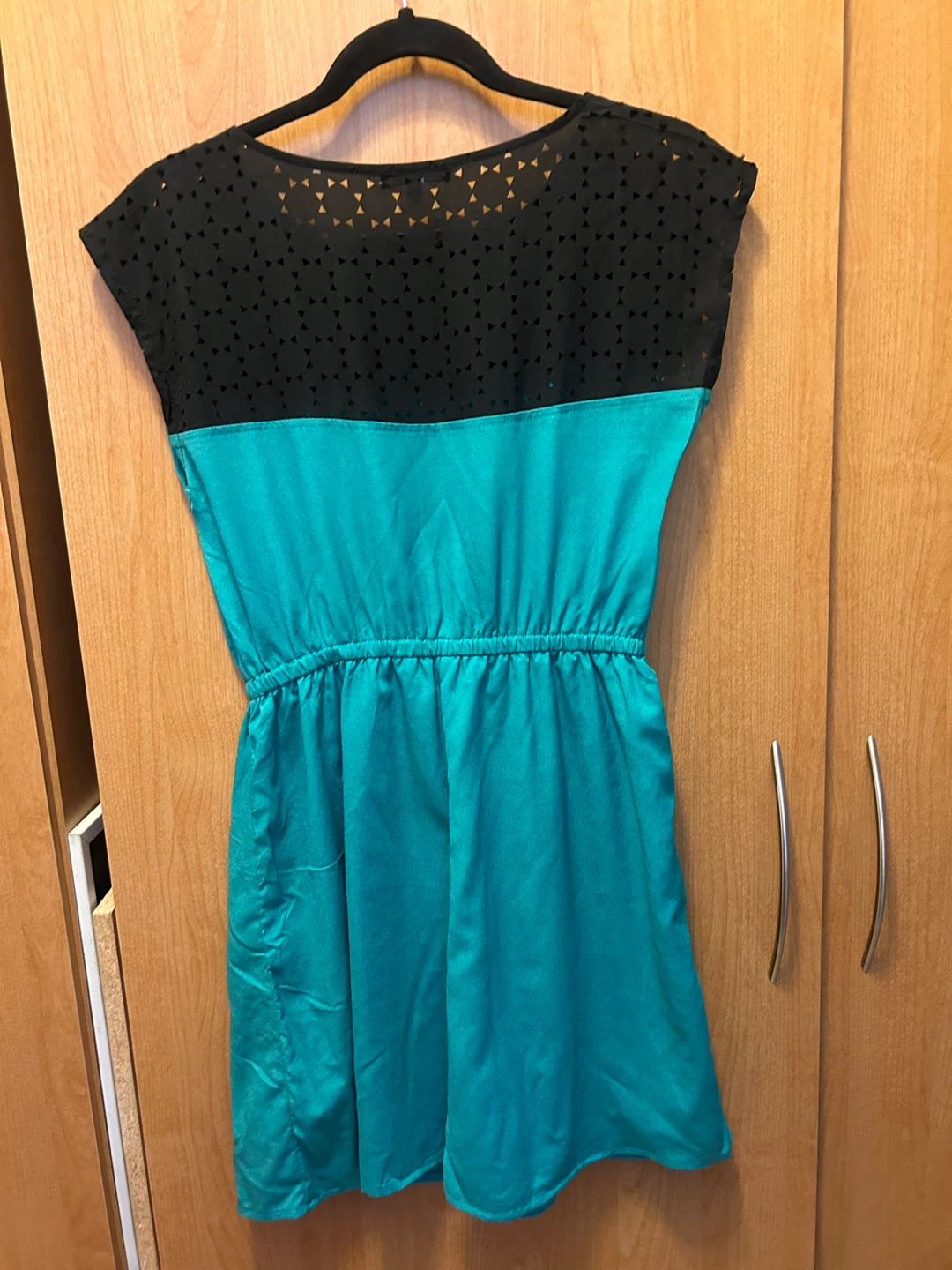 Black and Teal Dress - photo 2