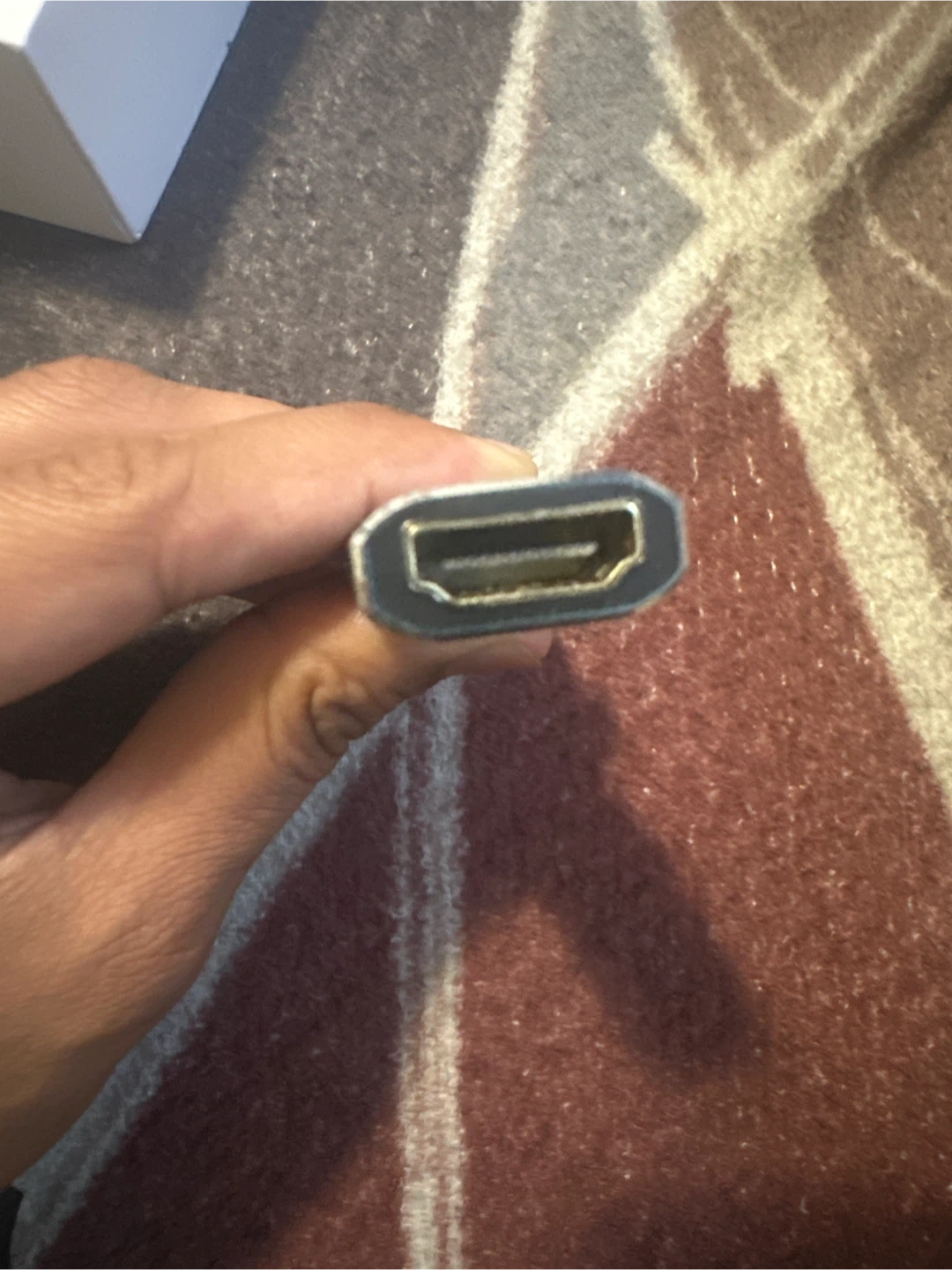DisplayPort 1.4 to HDMI 2.1 Adapter Cable - photo 2
