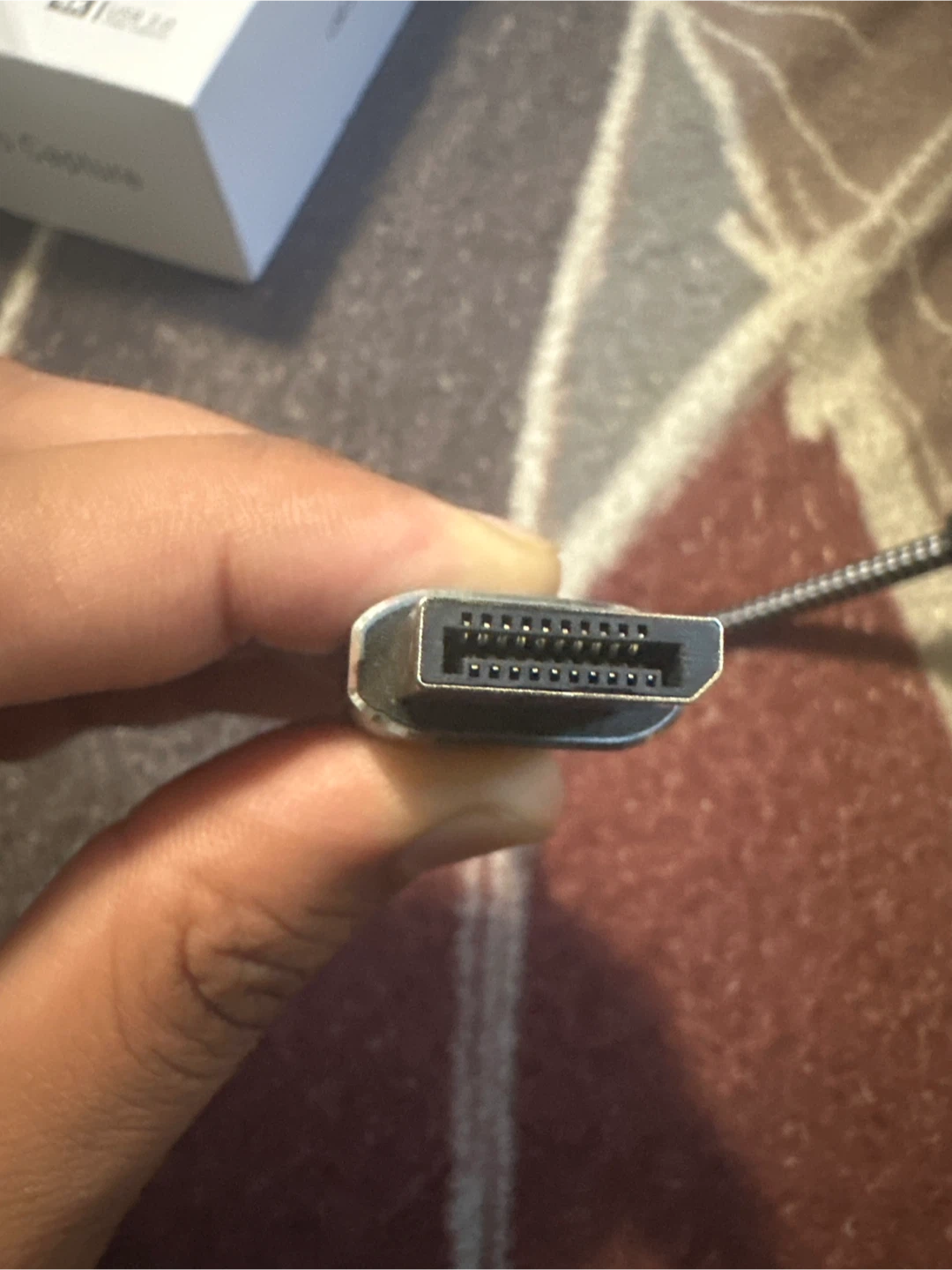 DisplayPort 1.4 to HDMI 2.1 Adapter Cable - photo 3