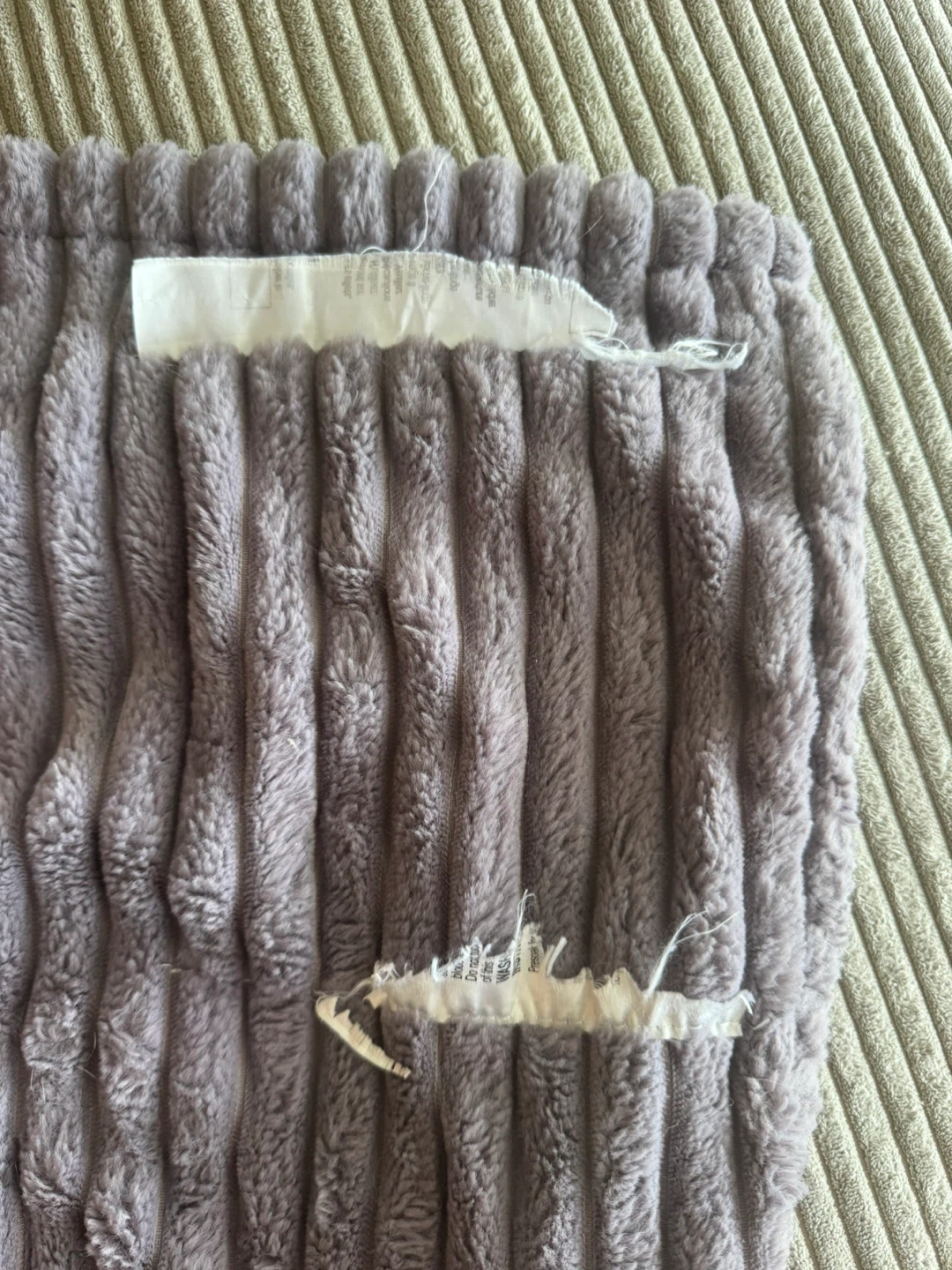 Purple Heated Throw Blanket with Controller - photo 2