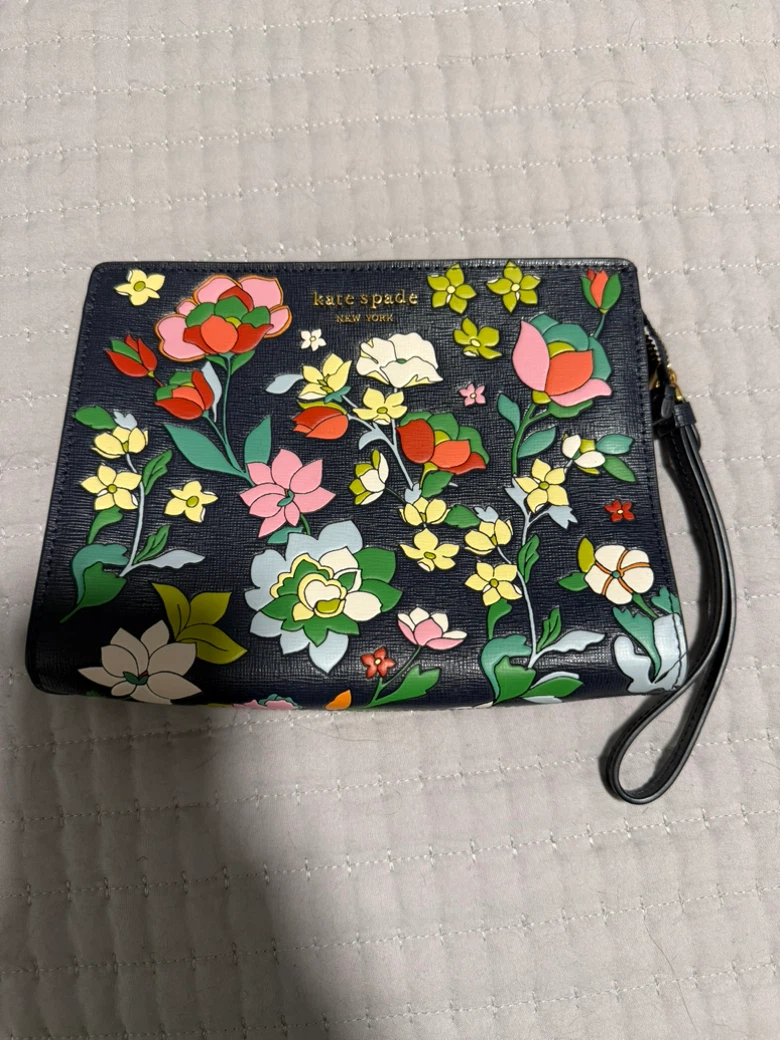 Kate Spade New York Floral Wristlet