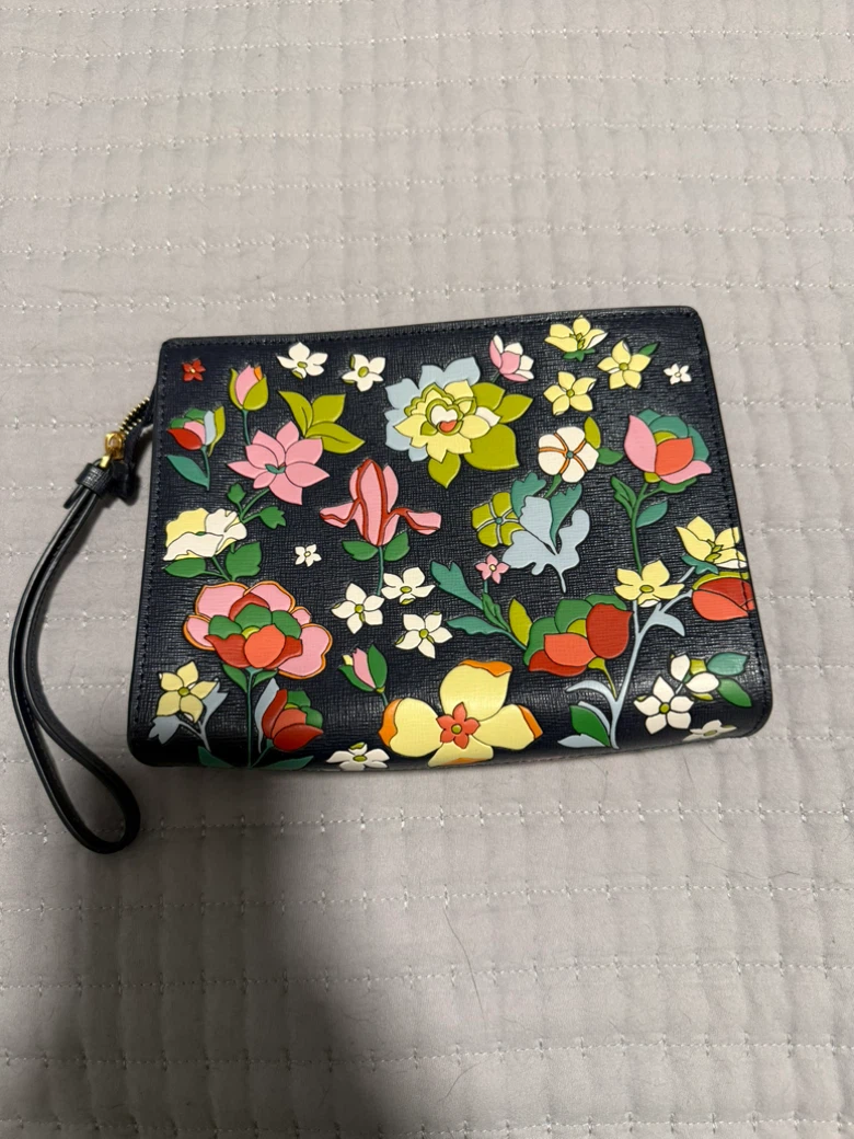 Kate Spade New York Floral Wristlet - photo 2