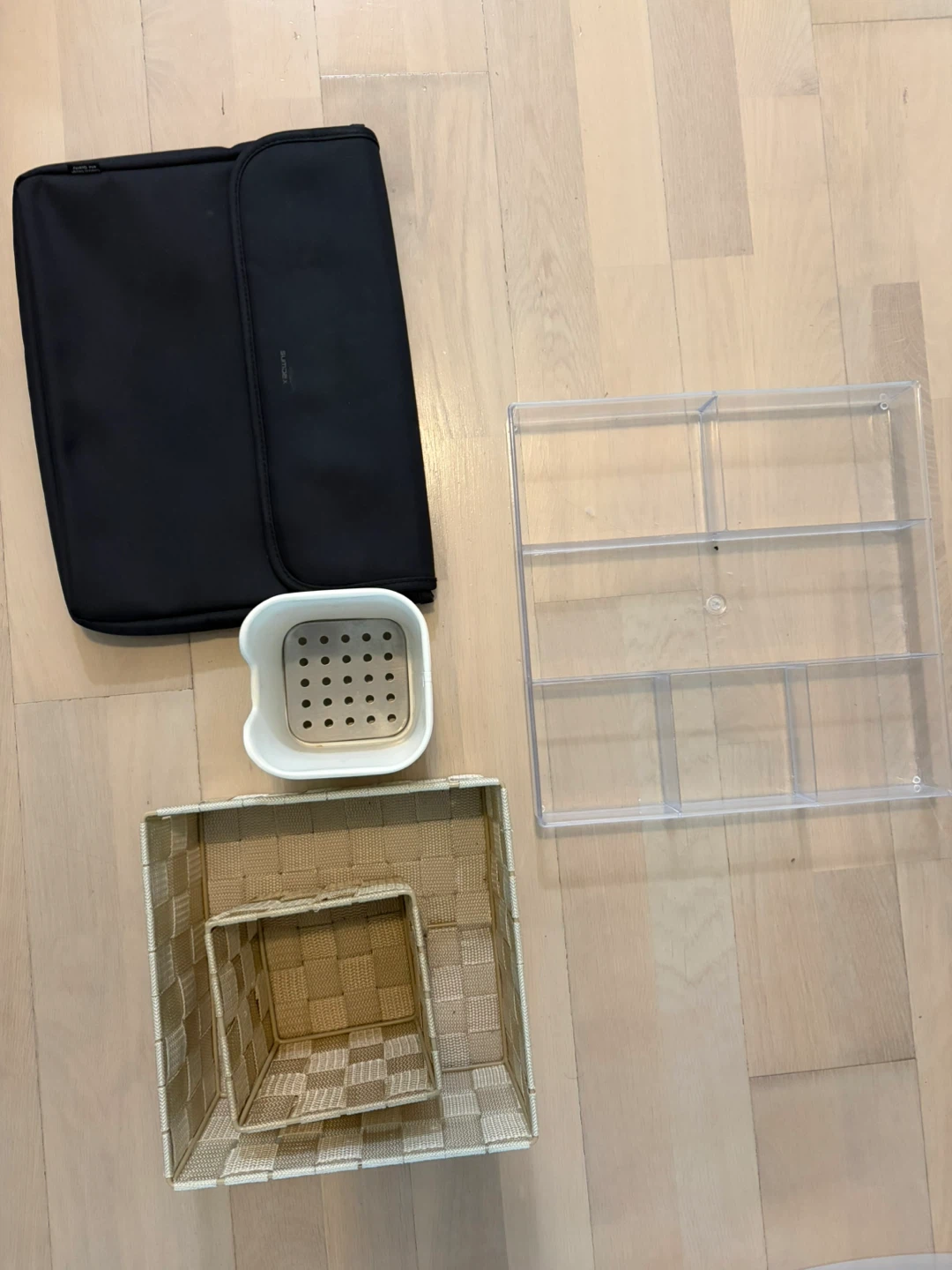 Free Assorted Kitchen & Storage Items - photo 3