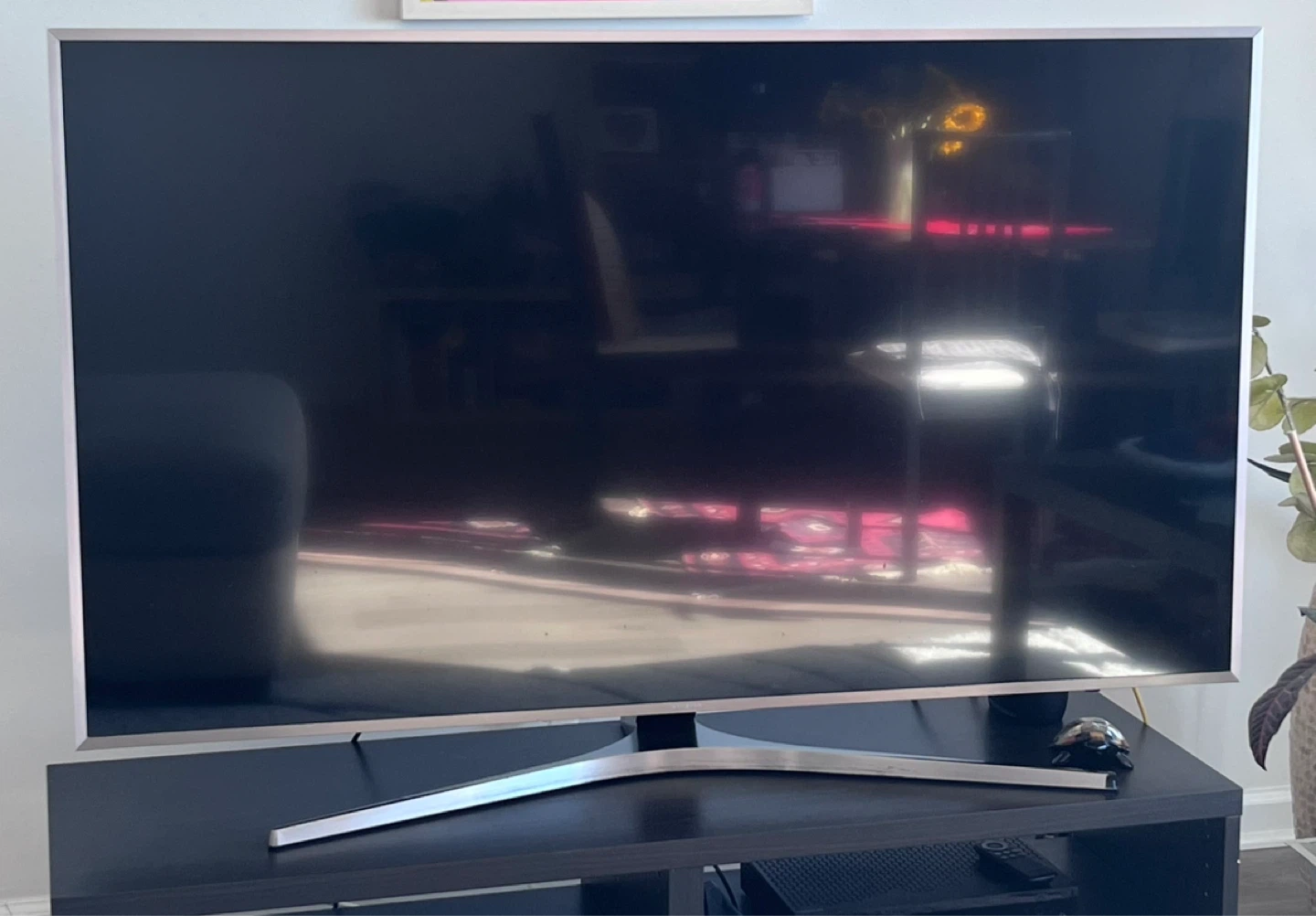 Samsung 55-inch Smart TV