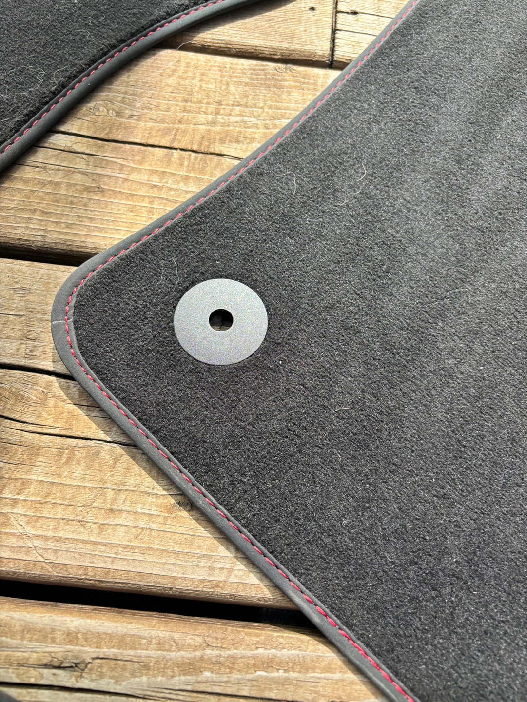OEM 2026 Golf MK8.5 car mats - photo 3