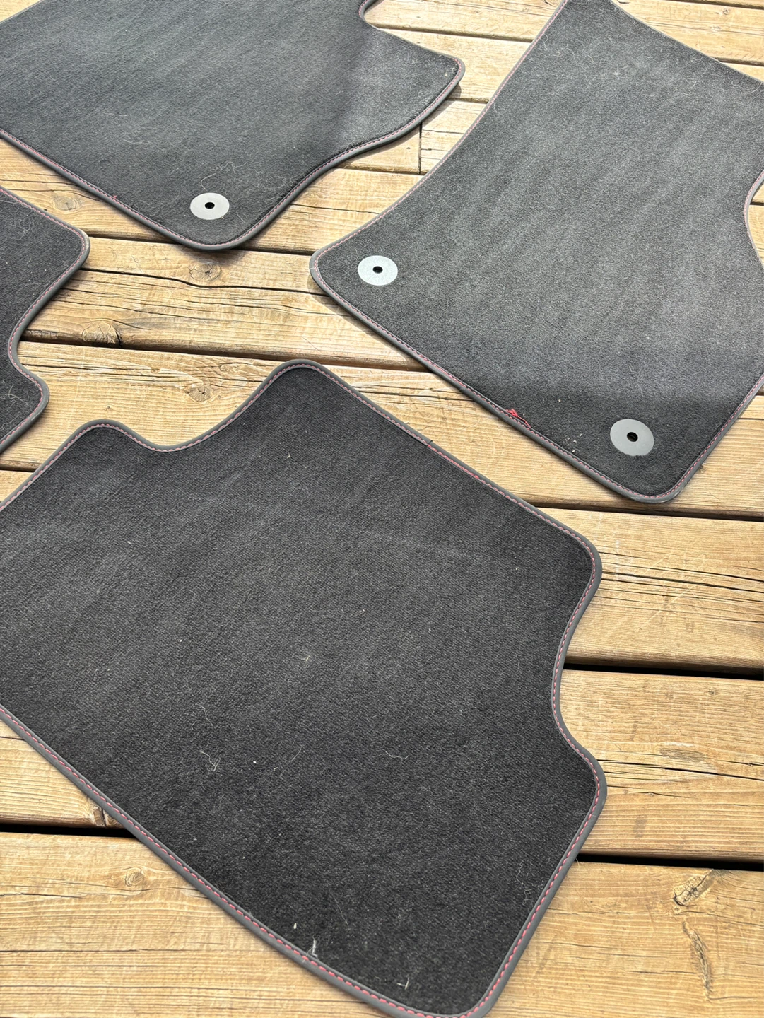 OEM 2026 Golf MK8.5 car mats - photo 2