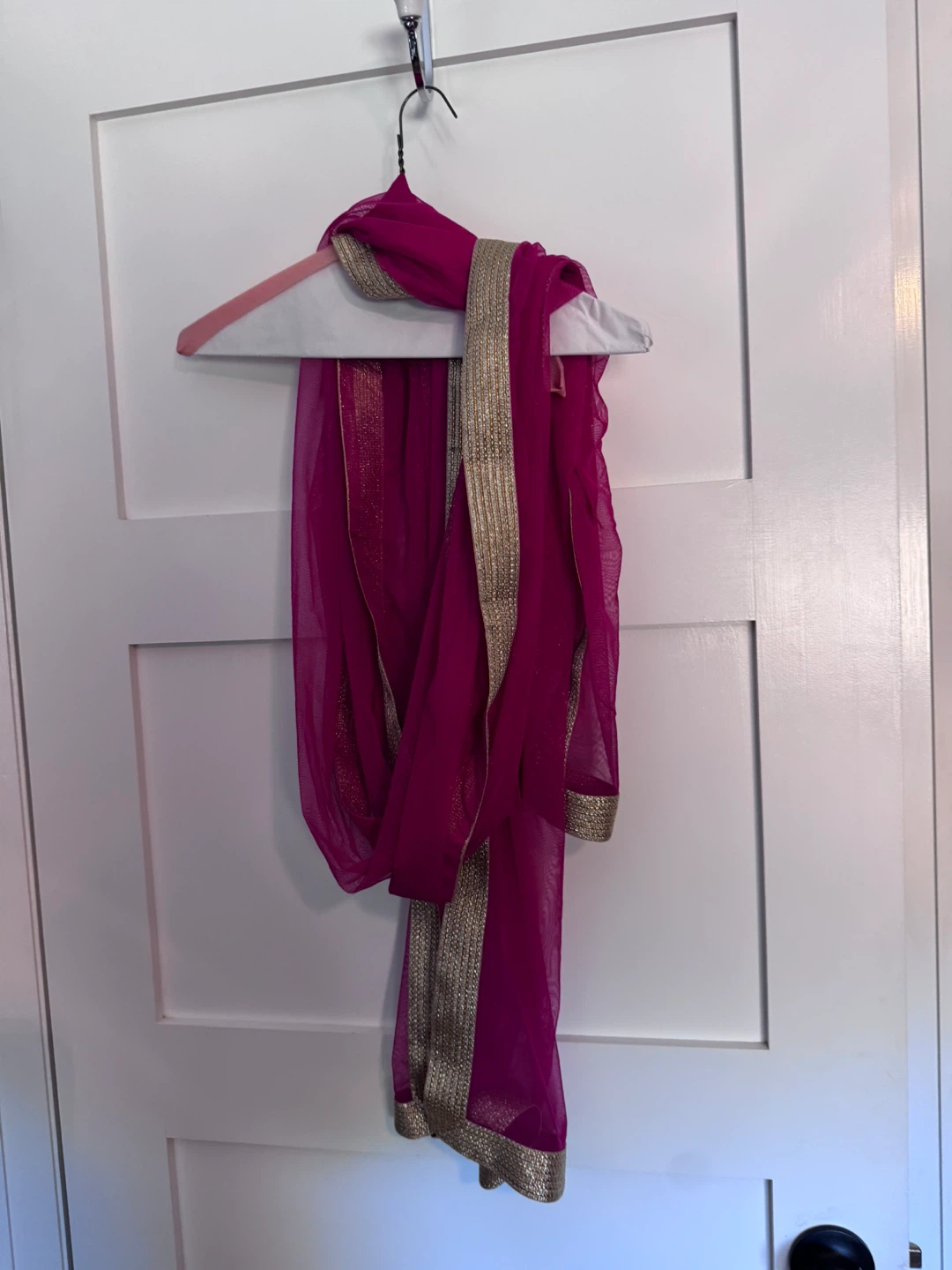 Magenta Dupatta with Gold Trim - photo 2