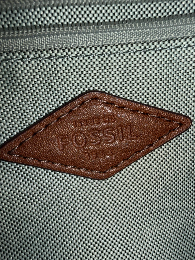 Fossil Crossbody Bag - photo 4