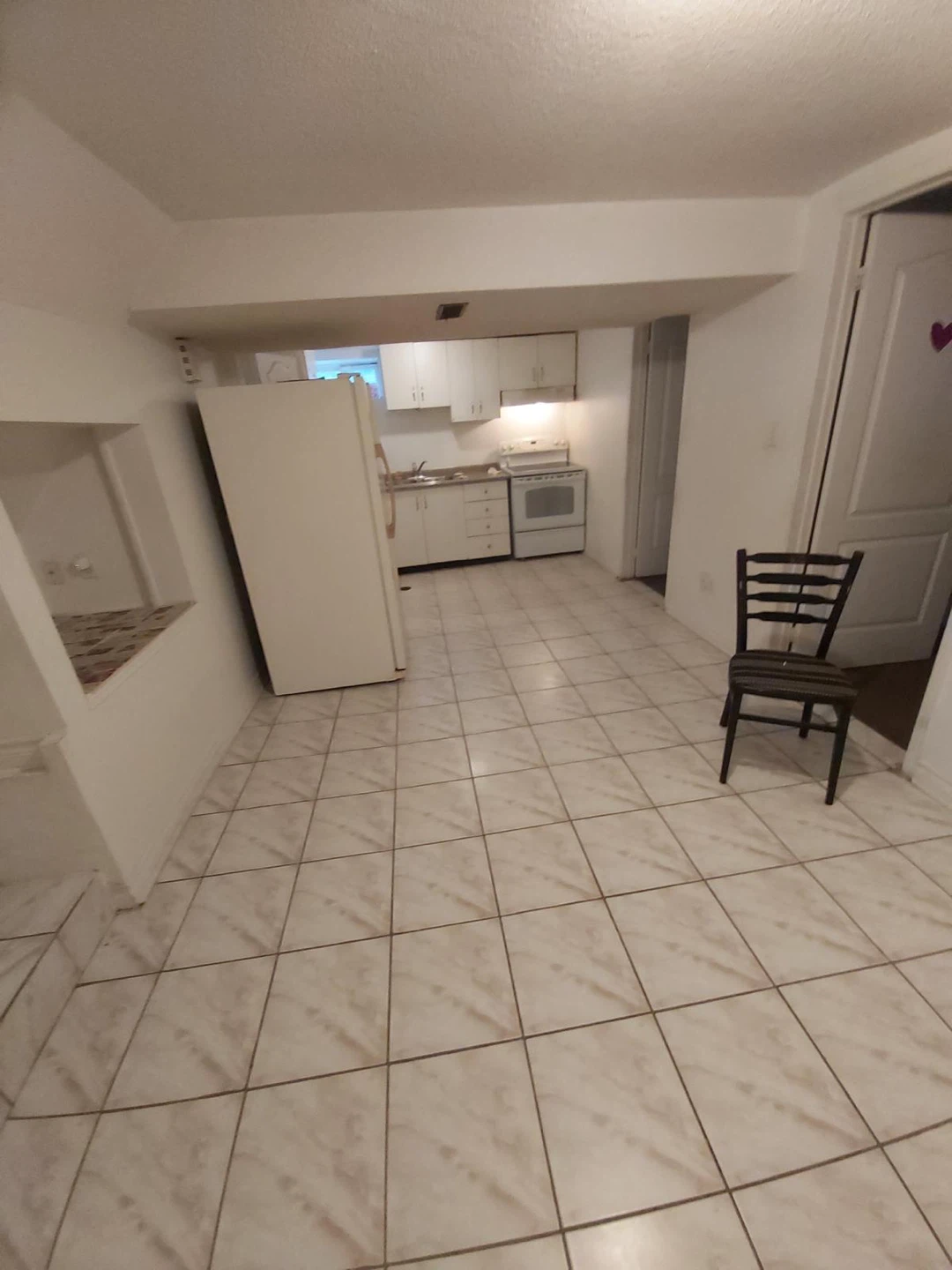 2 Bedroom Basement Apartment for rent - photo 4